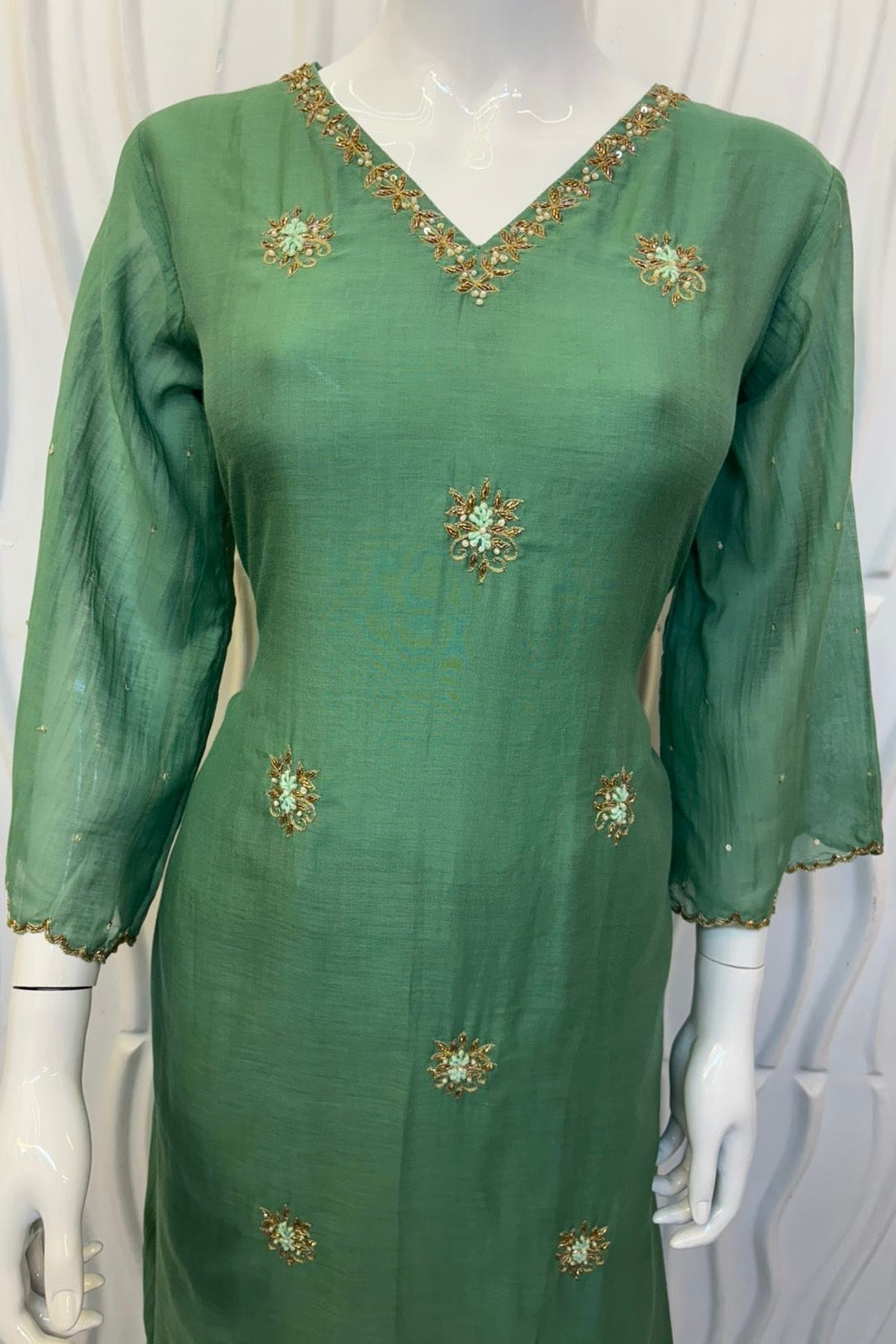 “Zeenat” Beautiful Red Mul Chanderi A line Anarkali Kurta Set