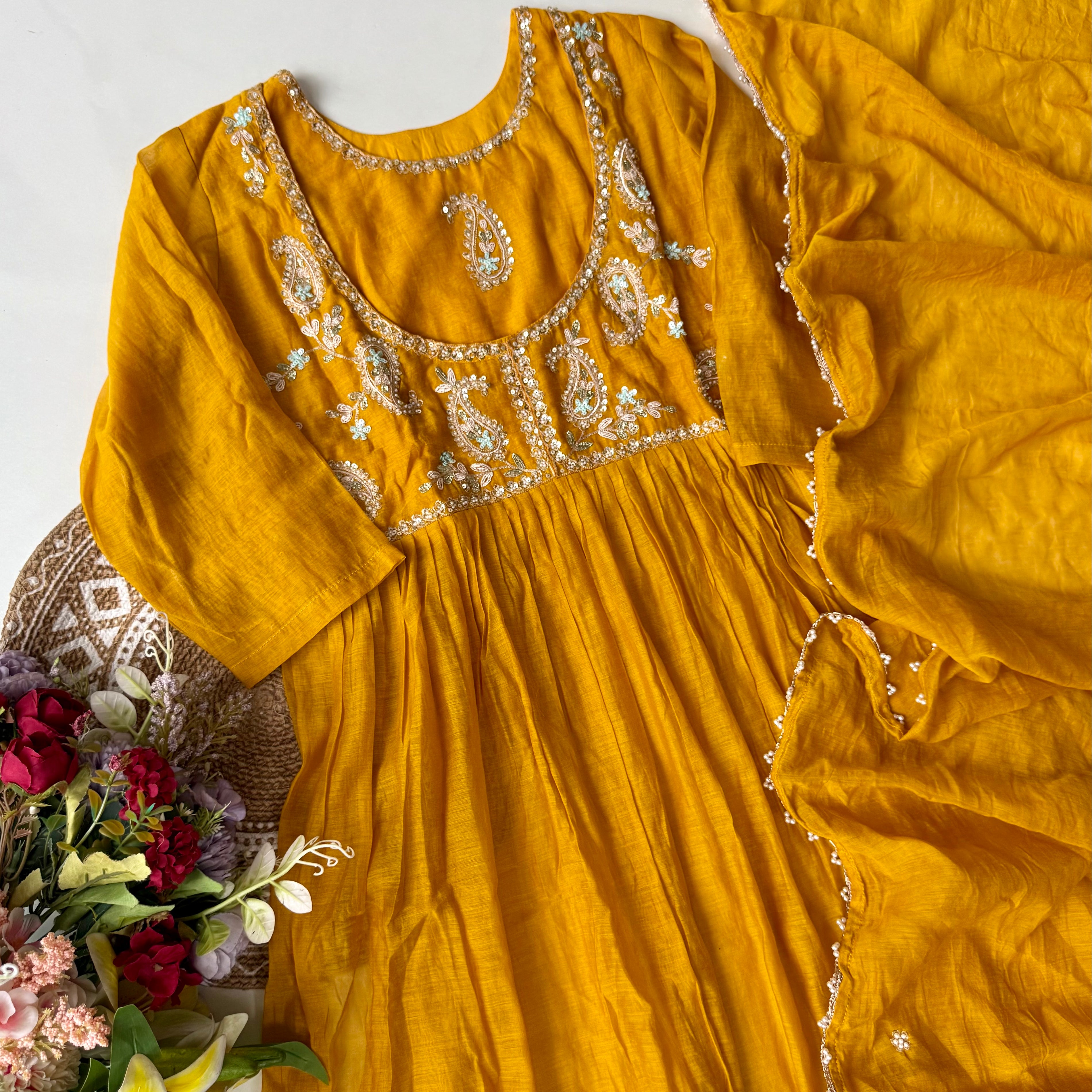 “MAITHALI” Beautiful side cut Mul Chanderi dress