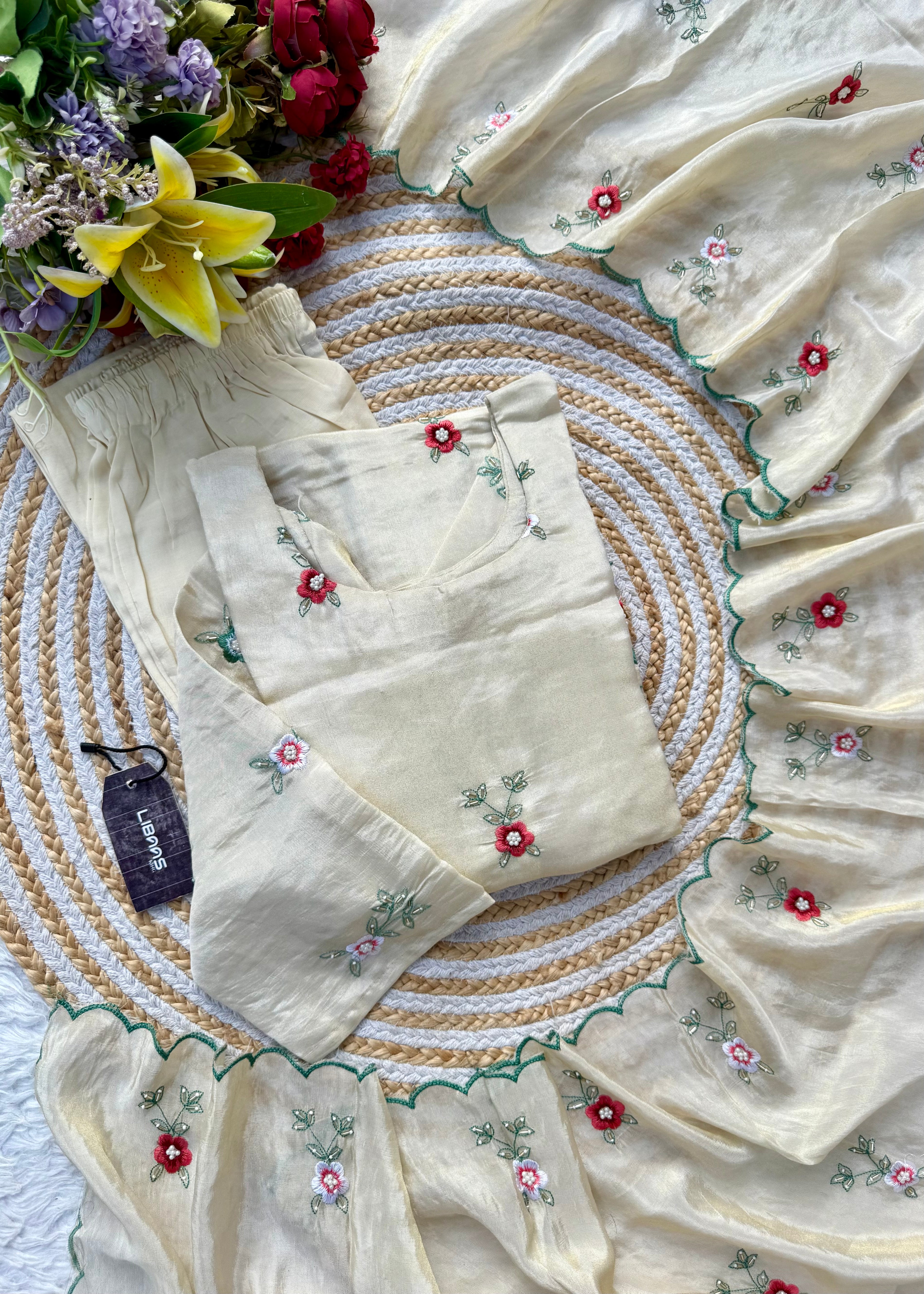 “SOPHIA” A very beautiful Tissue silk kurta set