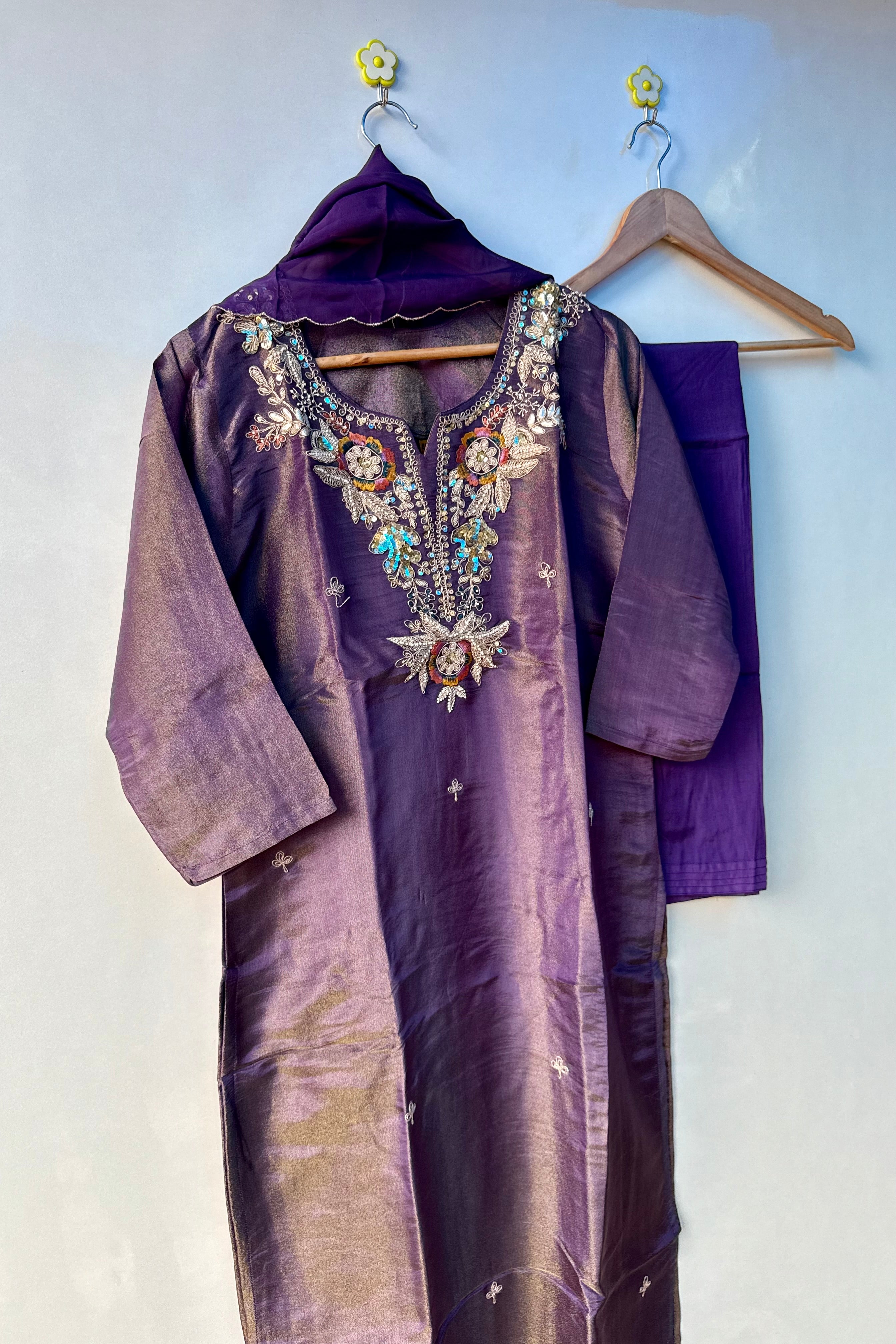 “HAYAT” Premium tissue silk stright kurti bottom with dupatta se