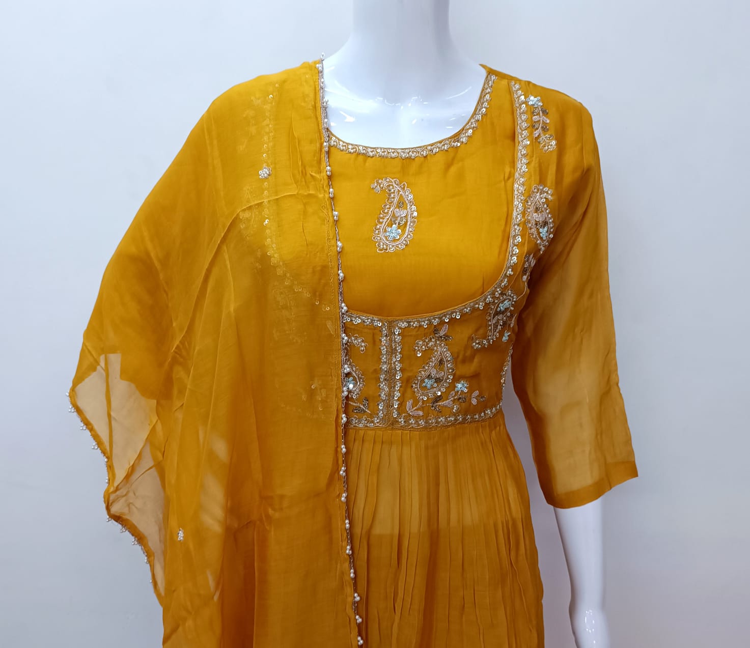 “MAITHALI” Beautiful side cut Mul Chanderi dress