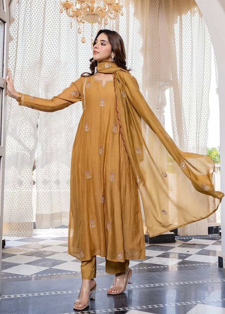 “FARA” Beautiful premium Mul Chanderi anarkali suit set
