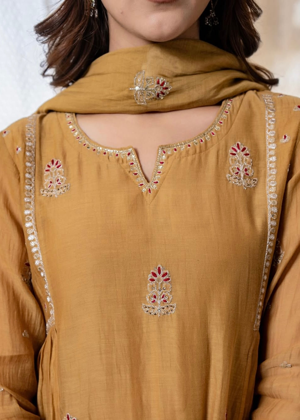 “FARA” Beautiful premium Mul Chanderi anarkali suit set