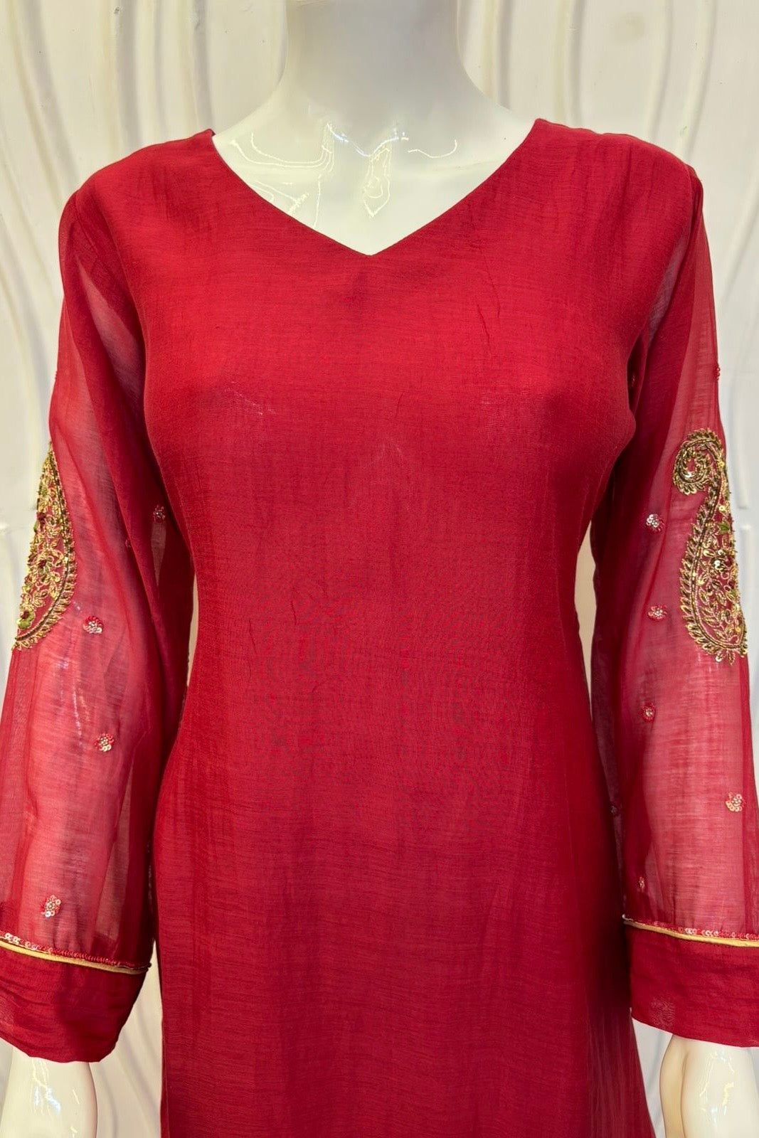 “Navya” Beautiful Red Mul Chanderi A line Anarkali Kurta Set