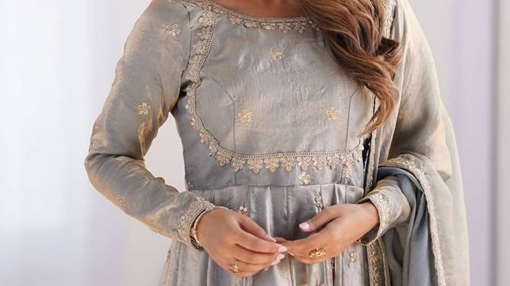 How to Style Anarkali Suits for Weddings &amp; Parties