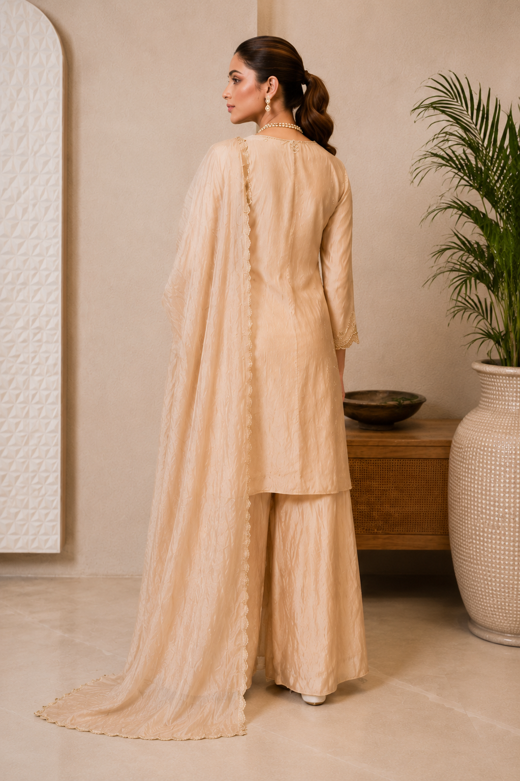 ✨Ruhani – Luxury Ivory Glass Tissue Divider Suit Set