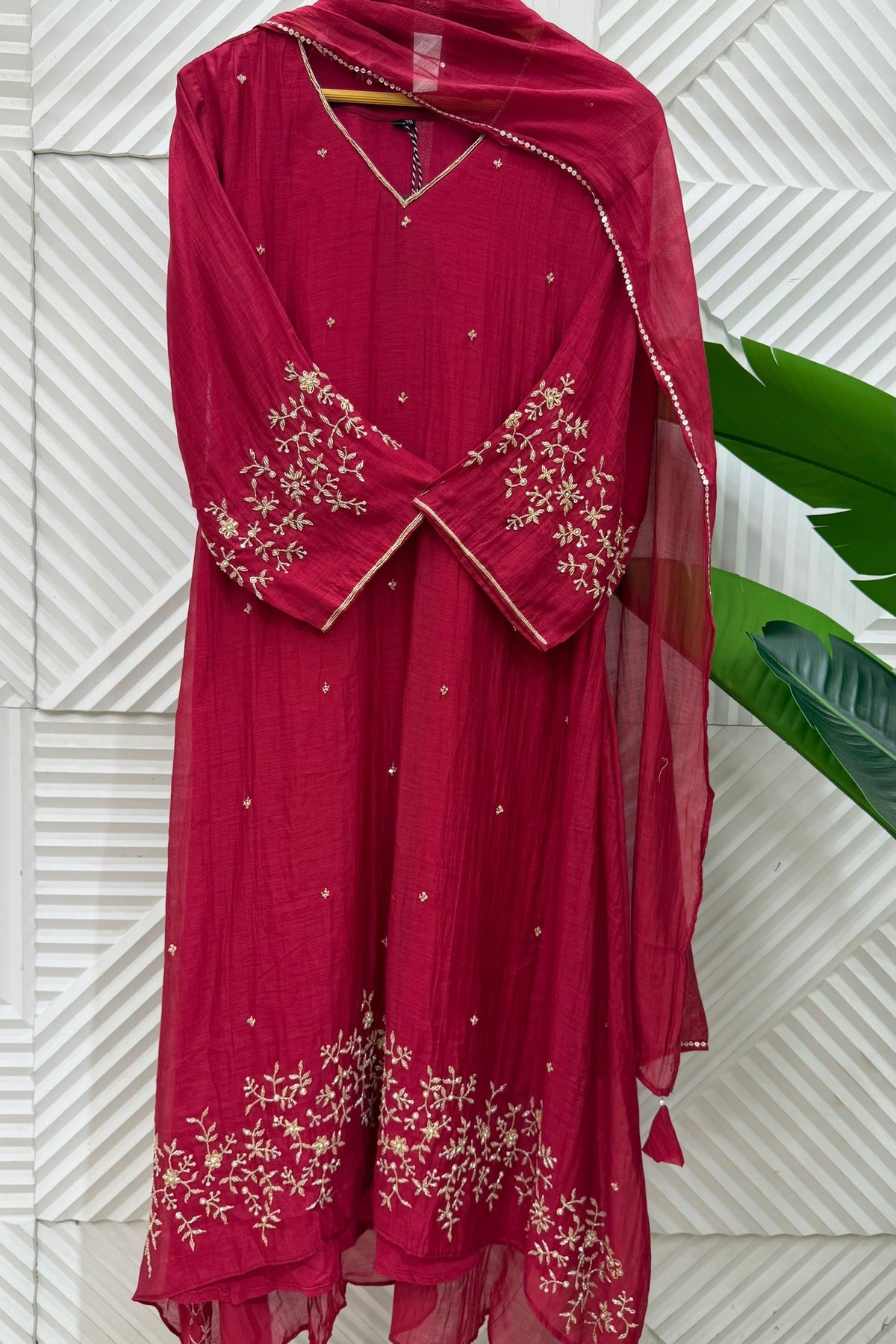 ✨Samaira - Premium Banaras mul chanderi Daman work A Line Kurta Set