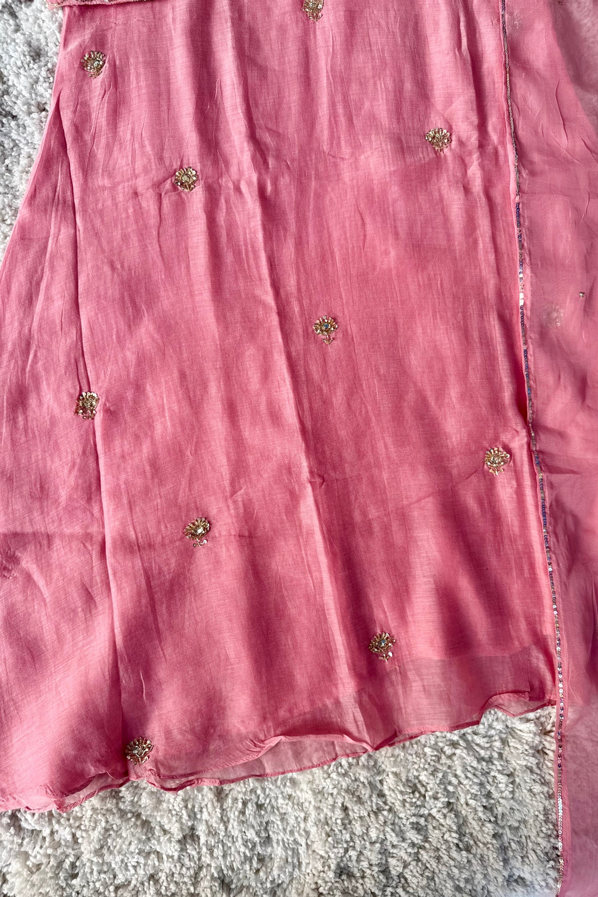 ✨”Unique- Party Wear Mul Chanderi A Line Kurta set 🛍️