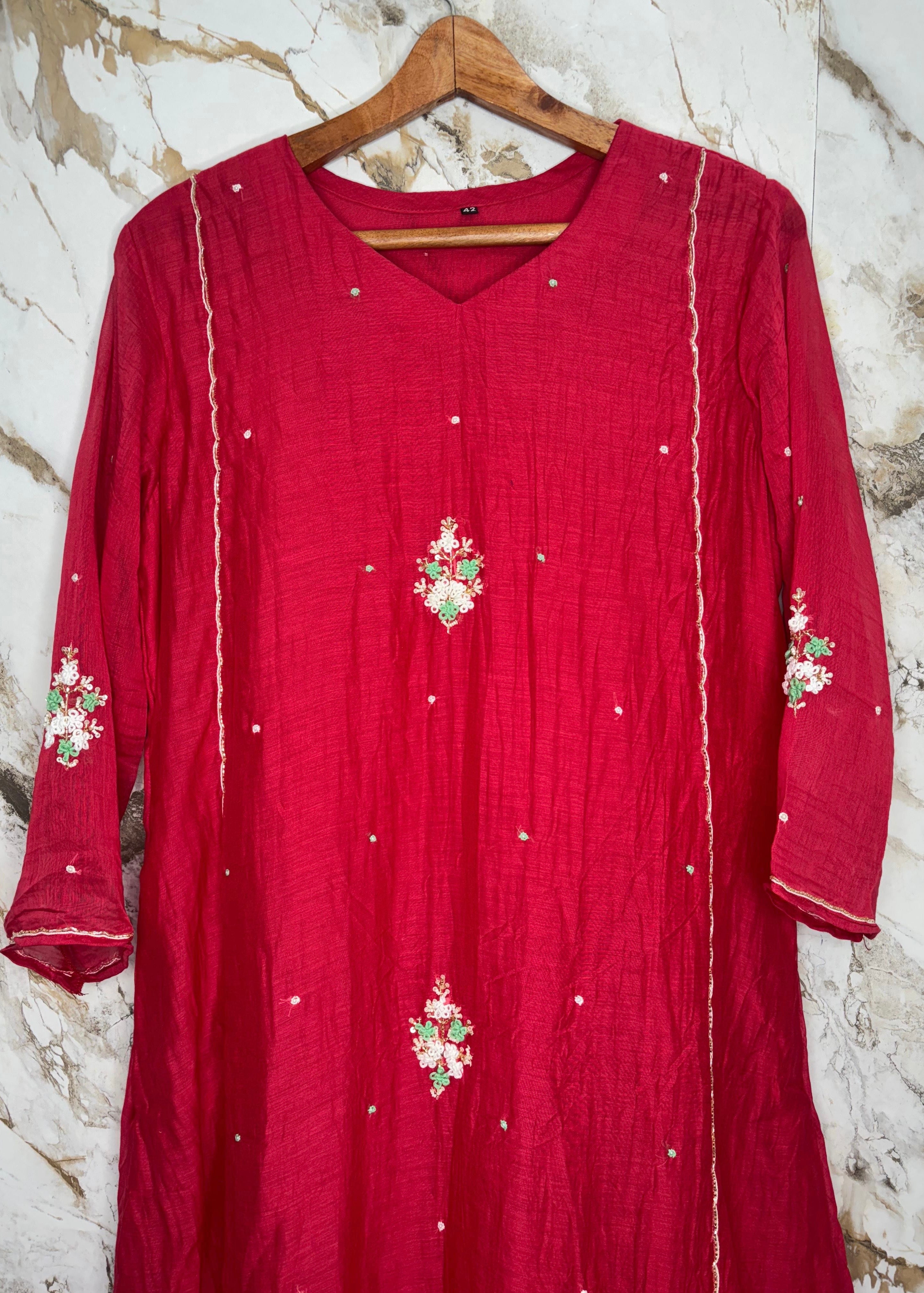 “Myra” Red Mul Chanderi A-Line Anarkali Kurta set✨