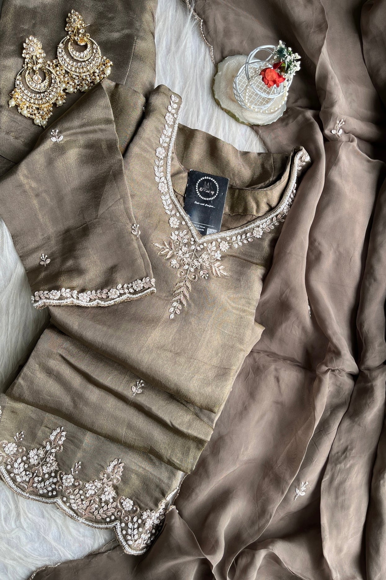 ✨Az002- Champagne Gold Tissue Divider Sharara Suit