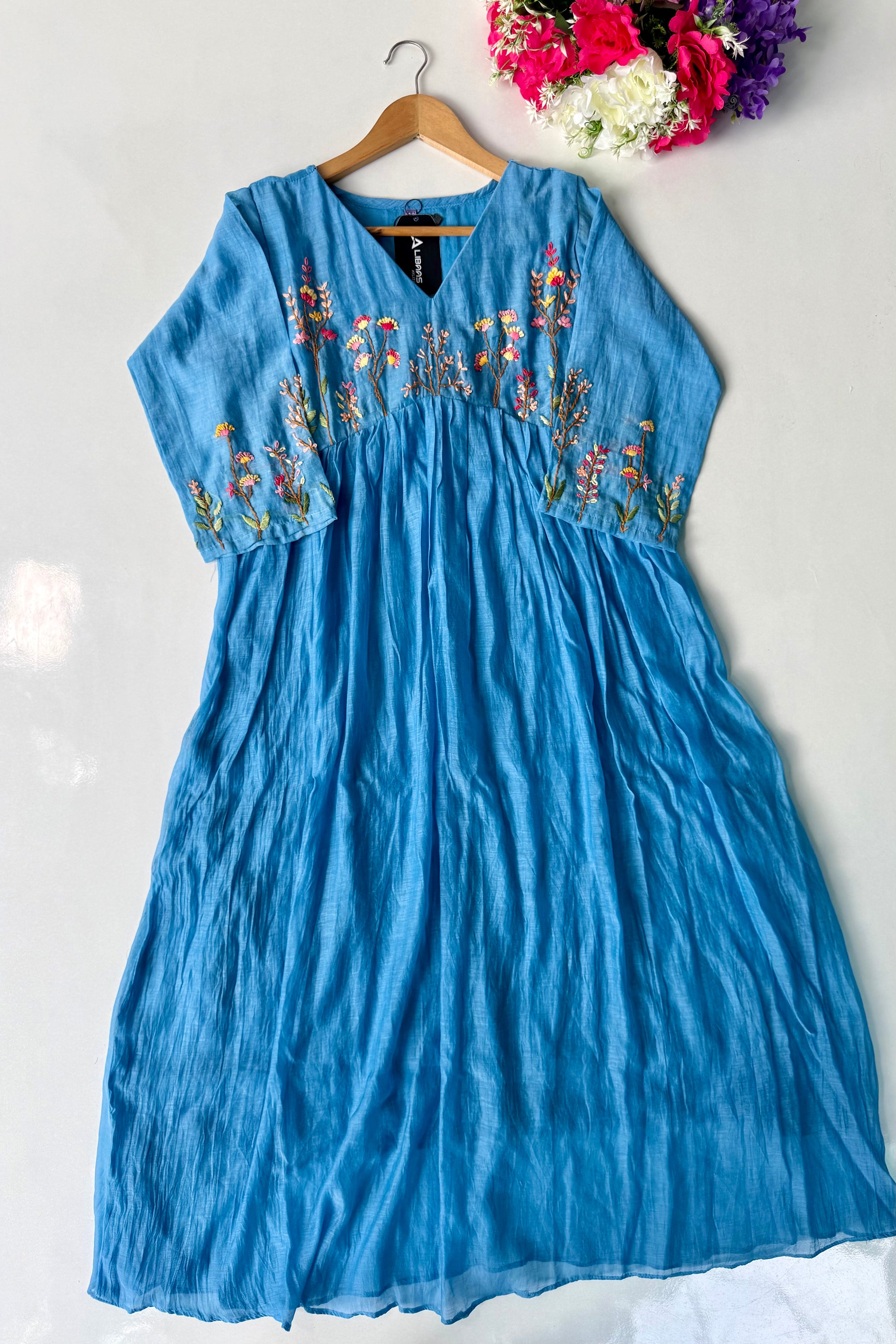 💙AYRA- Azure Blue Mul Chanderi Thread Work Anarkali Kurta Set