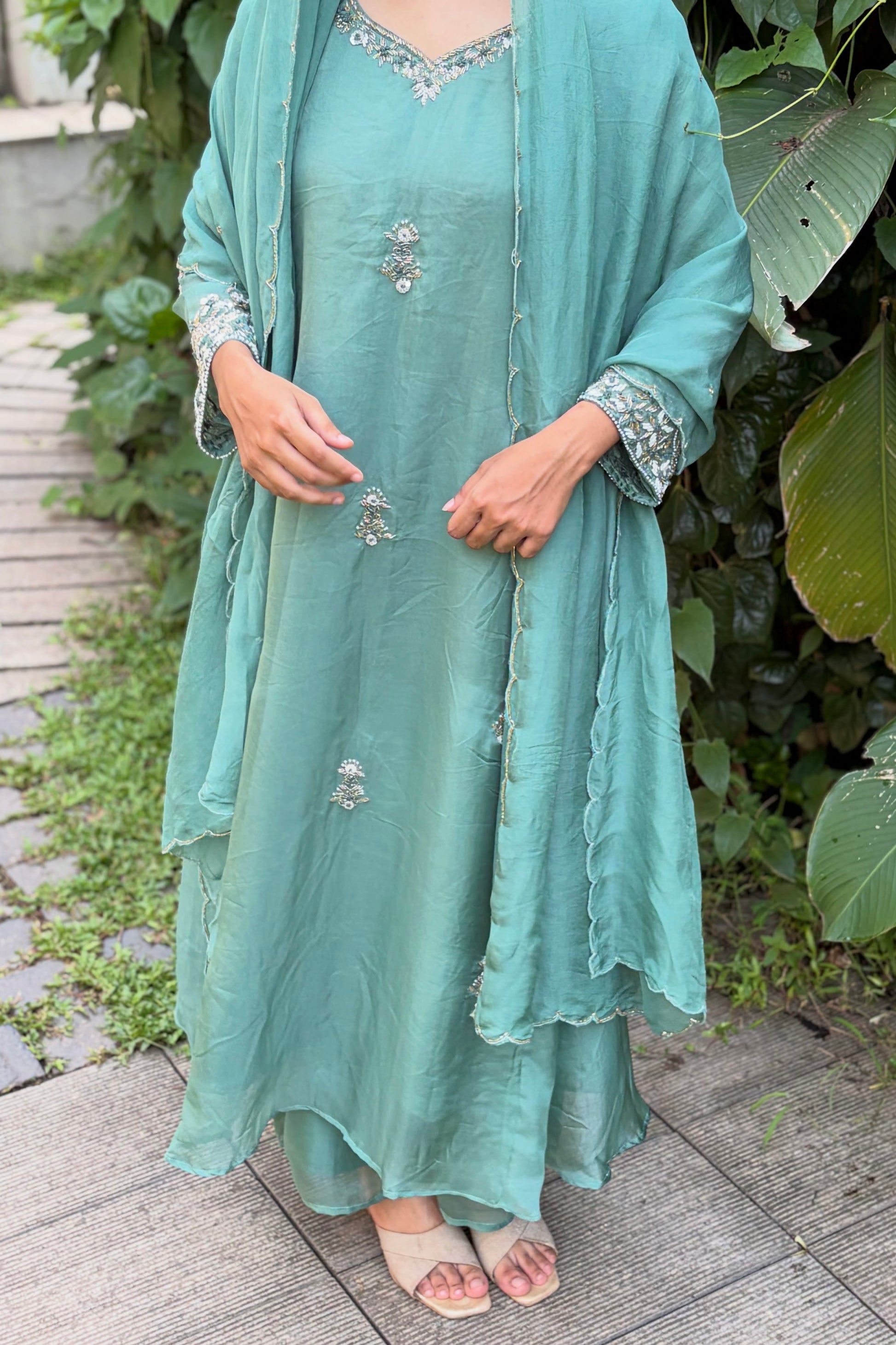 🛍️Alina - Premium Designer Organza Viscose A Line Kurta Set