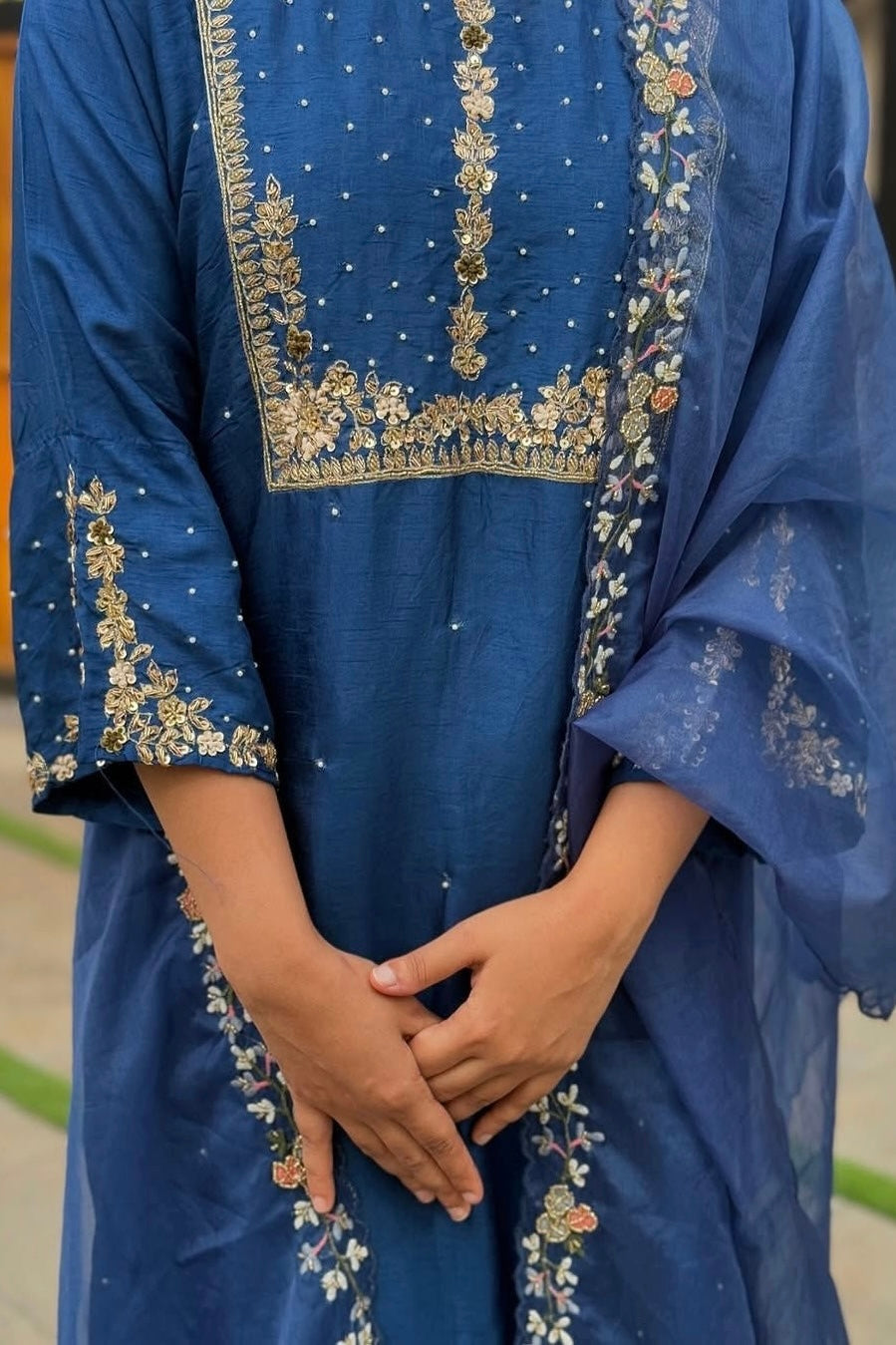 “ALKA” A very beautiful Blue piece with zardozi & zari handwork set