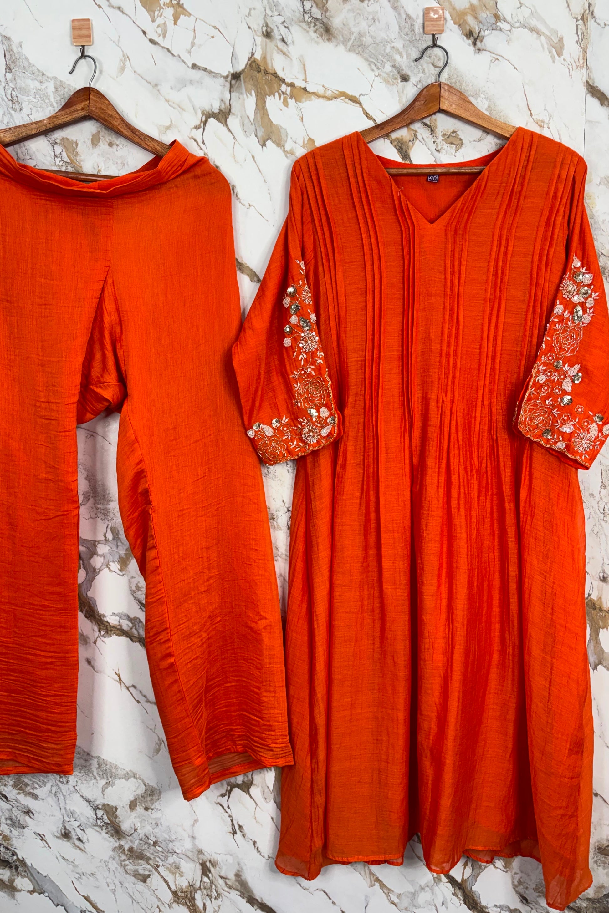 🛍️”Az025 – Premium Banaras Mul Chanderi A Line Kurta Set