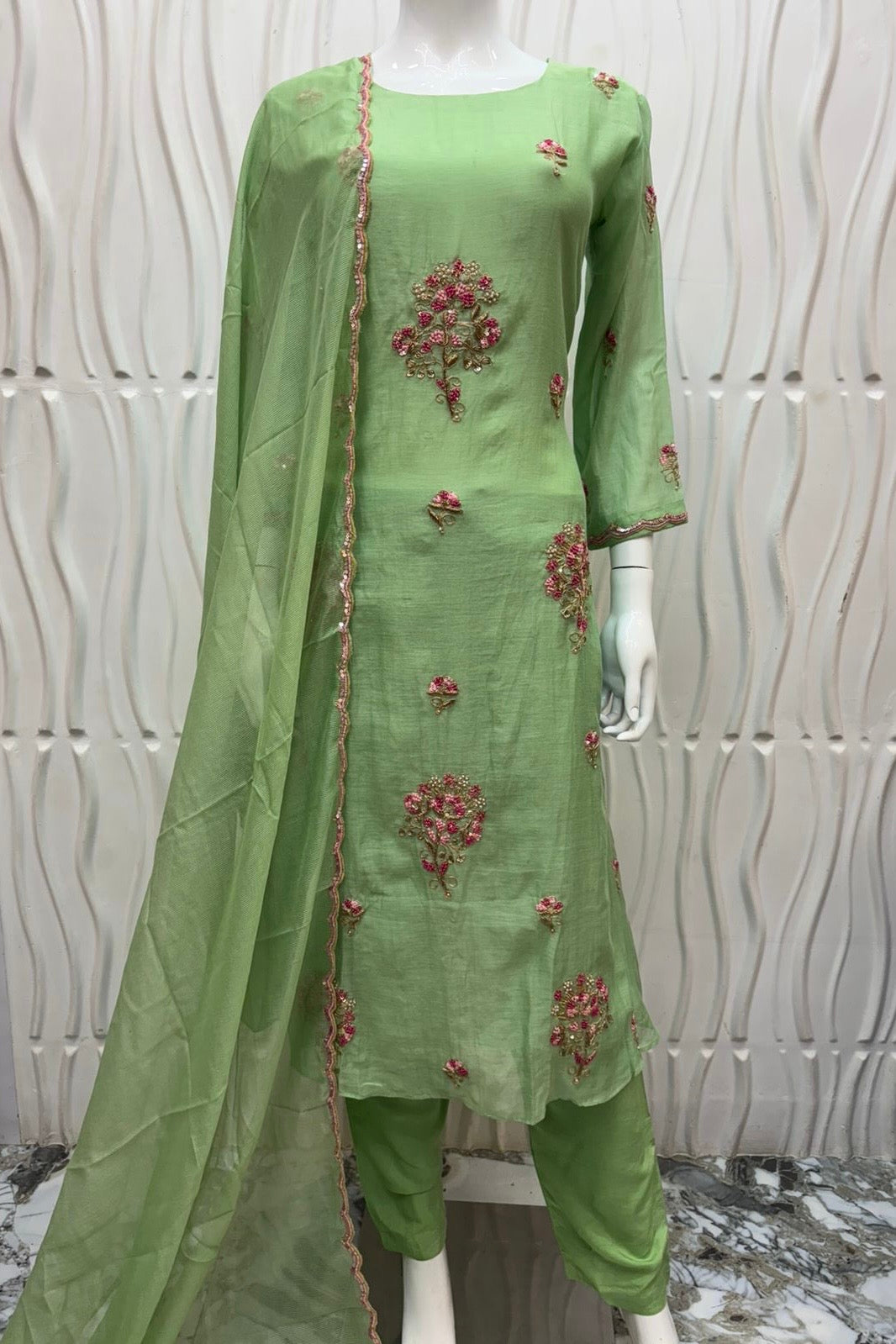 Grace – Elegance Heavy Handwok Mul Chanderi A Line Suit