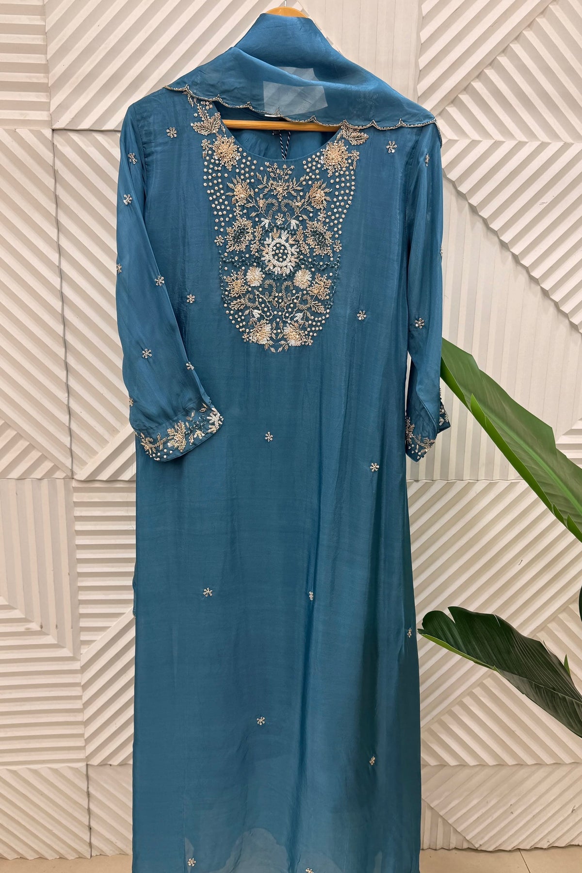✨Anvi - Premium Ho Silk A Line Kurta Set