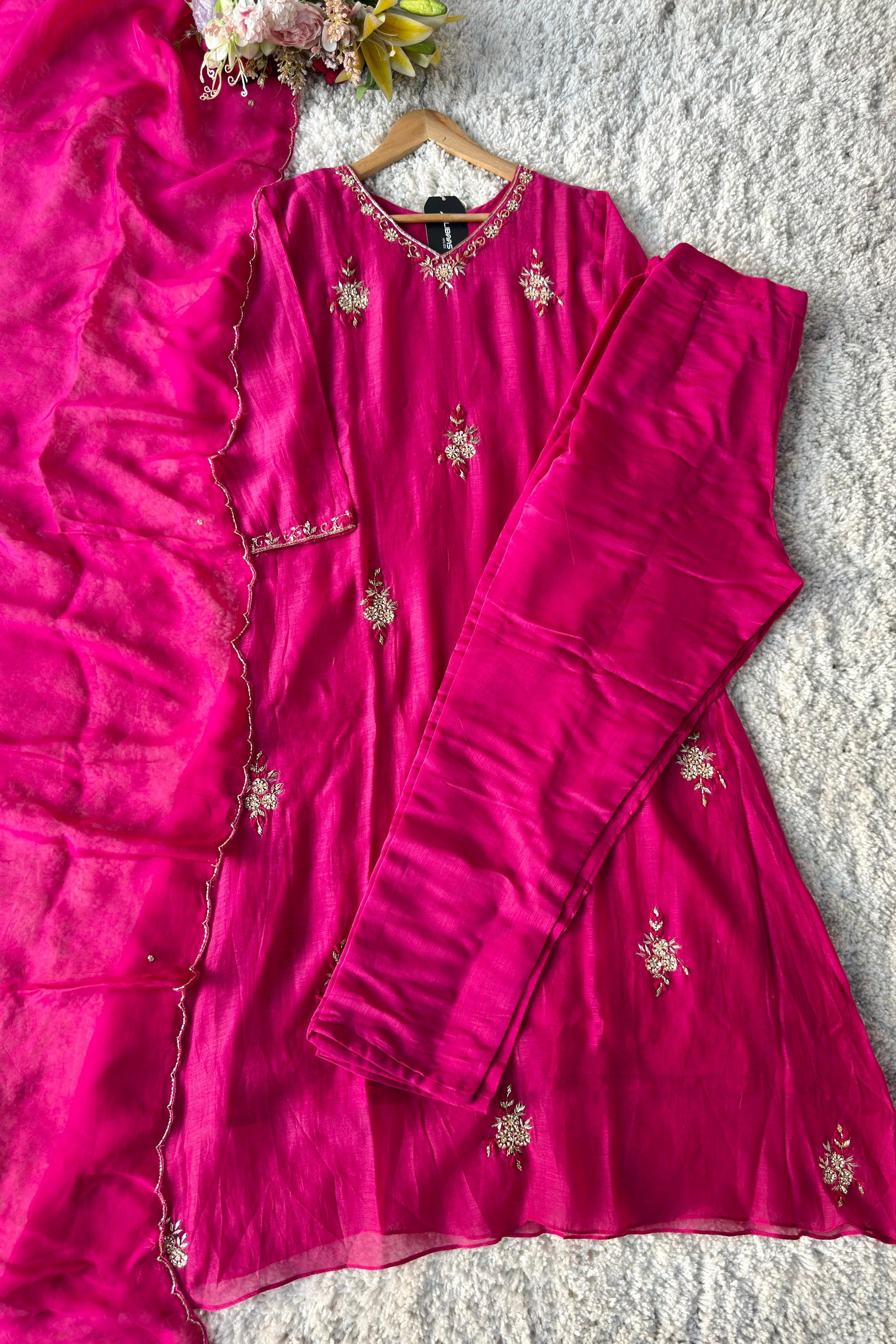 💕Zidan- Premium Pink Mul Chanderi A Line Suit set 🛍️