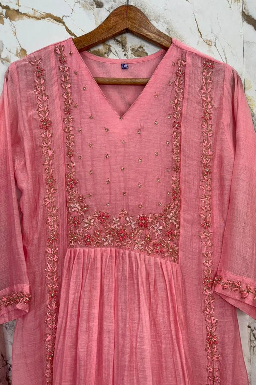 “Ayza”  Premium Blush Rose Pink  Mul Chanderi A Line Suit set 🛍️