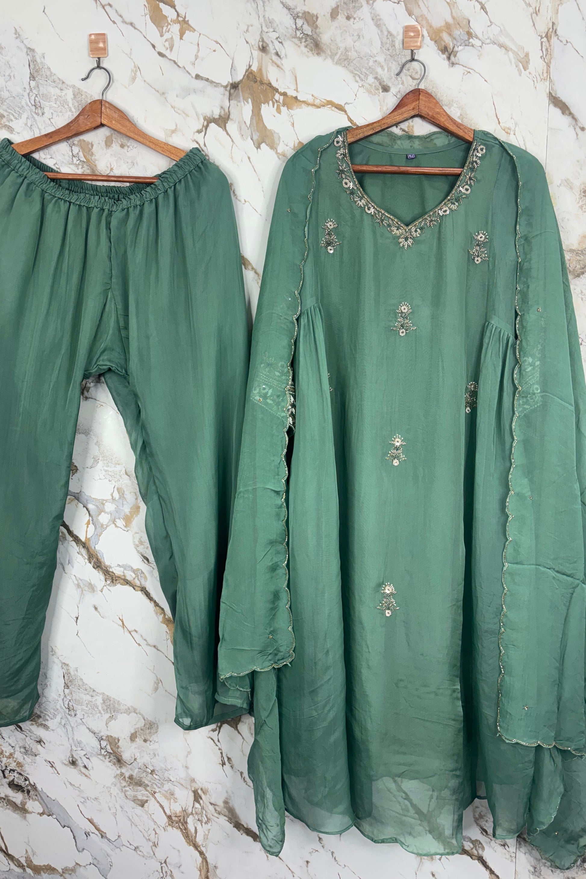 🛍️Alina - Premium Designer Organza Viscose A Line Kurta Set