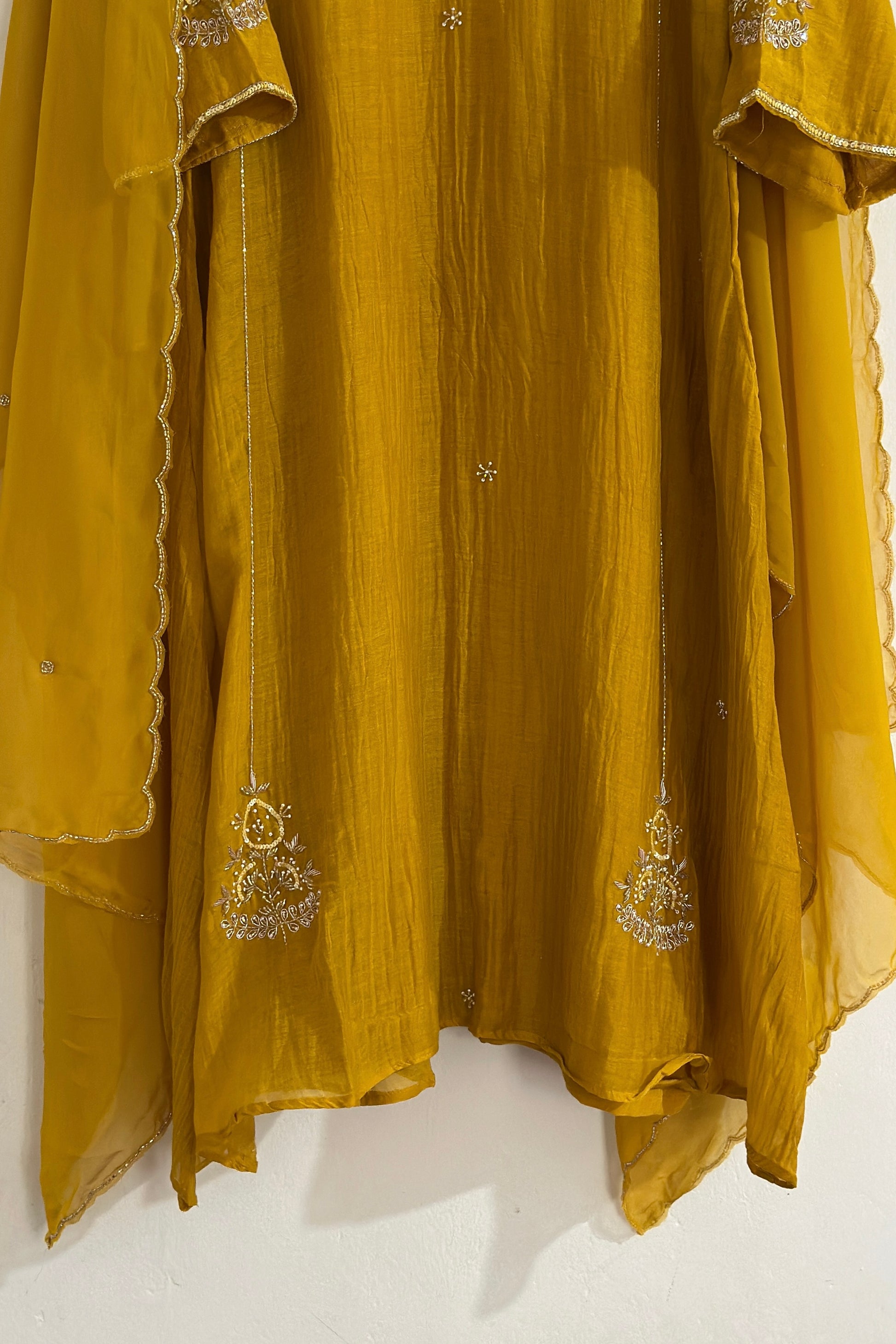 ✨”Zaria - Mustard Mul Chanderi A-Line Kurta Set 💛