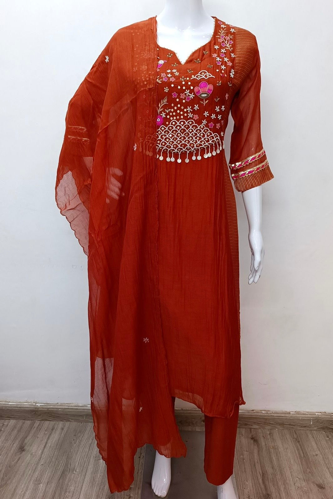 “Ishani” Premium Mul Chanderi A line Anarkali Kurta Set (Copy)
