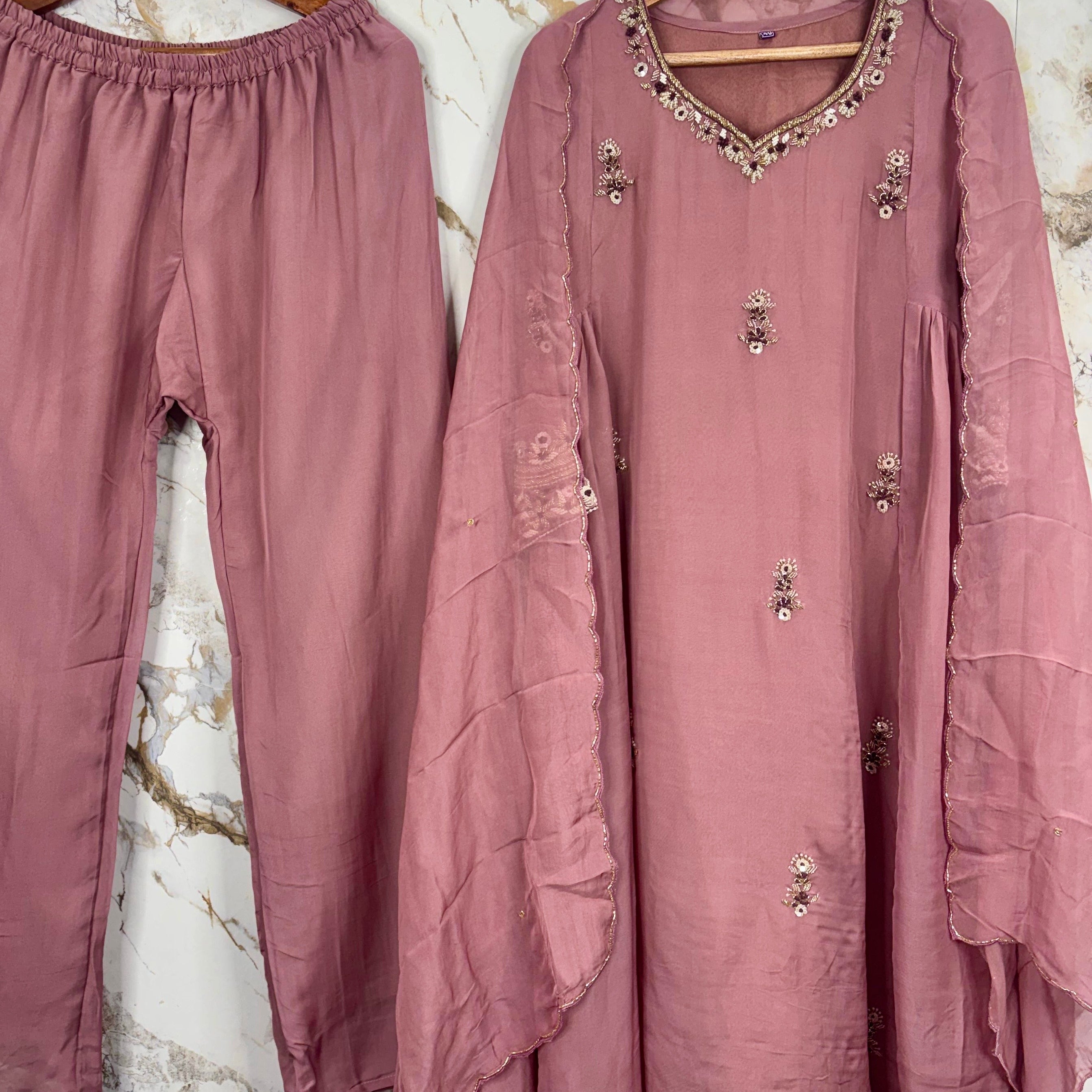 🛍️Alina - Premium Designer Organza Viscose A Line Kurta Set