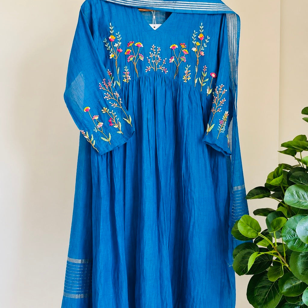 💙AYRA- Azure Blue Mul Chanderi Thread Work Anarkali Kurta Set