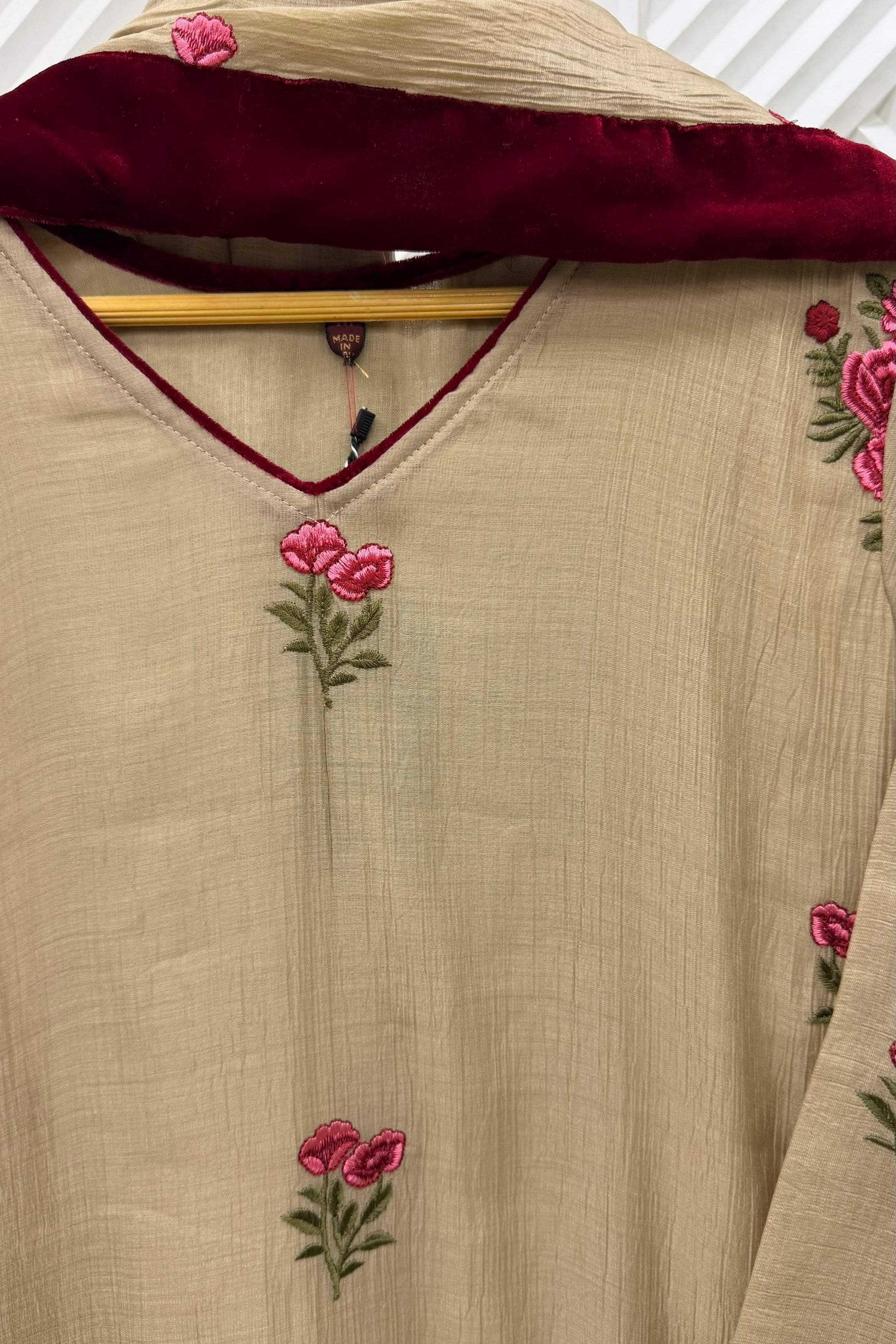🛍️ Kashvi - Beautiful Crush Cotton Embroidered A Line Kurta Set