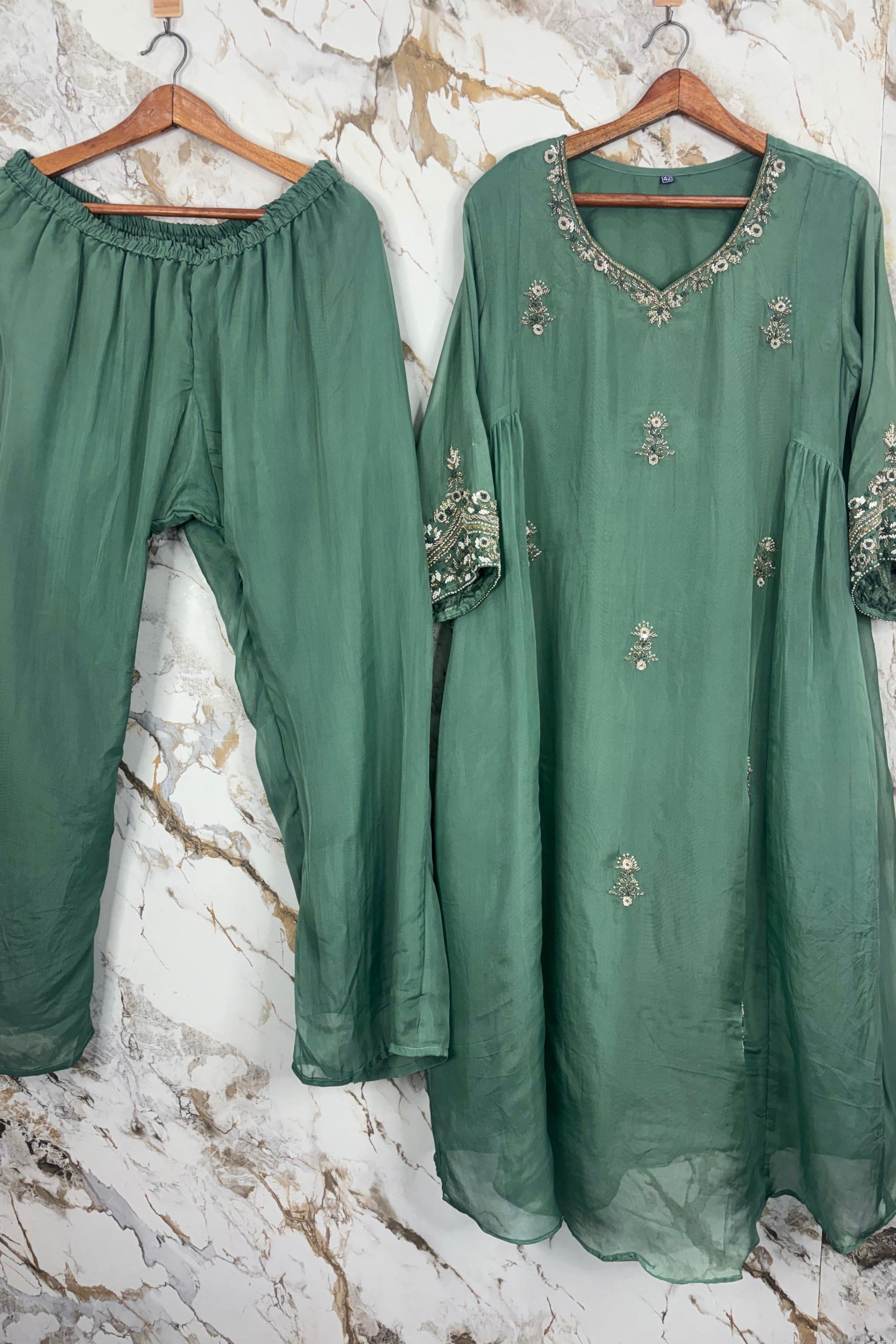 🛍️Alina - Premium Designer Organza Viscose A Line Kurta Set