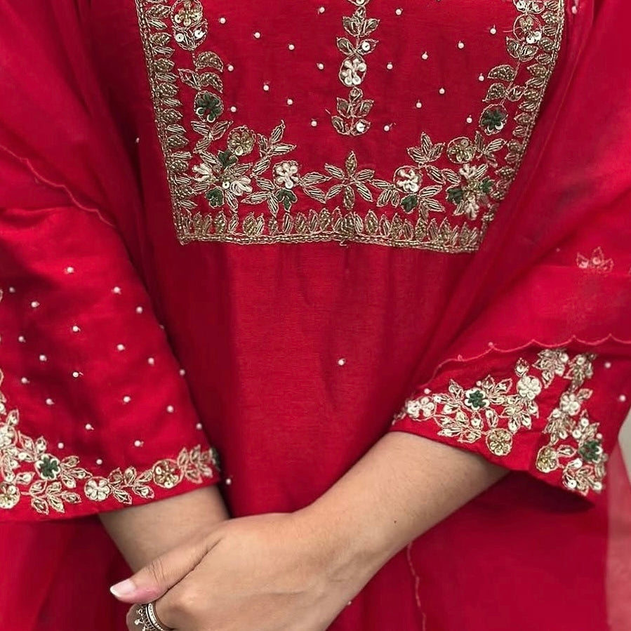 “ALKA” A very beautiful Red piece with zardozi & zari handwork set