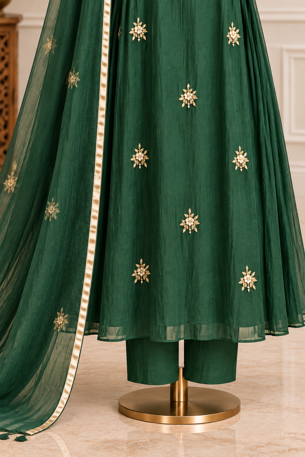 ✨Zoes- Premium Bottle Green Mul Chanderi A Line Kurta Set ✨
