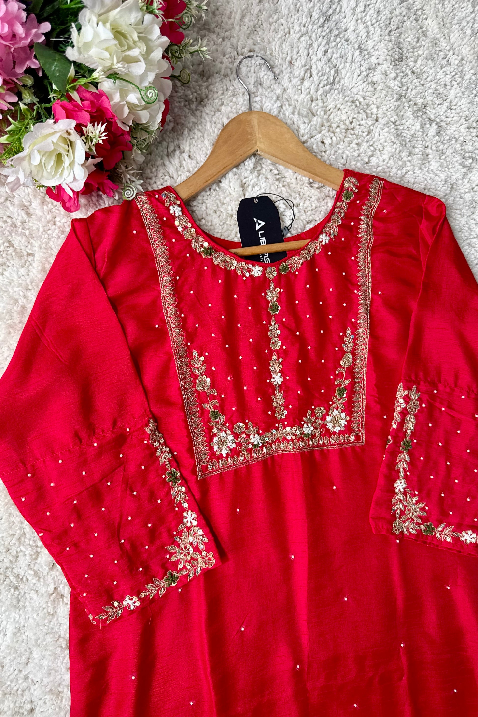 “ALKA” A very beautiful Red piece with zardozi & zari handwork set