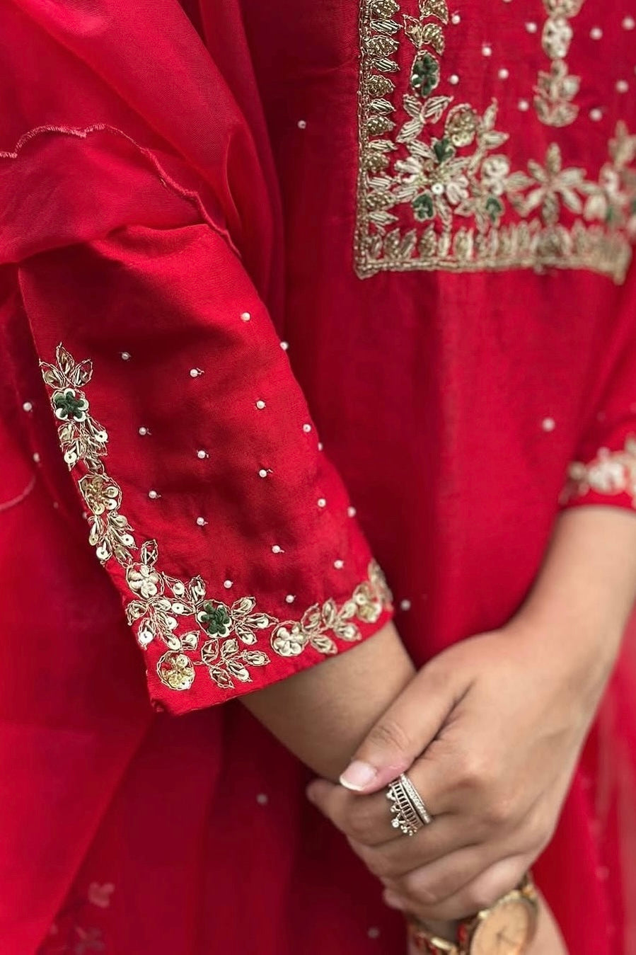 “ALKA” A very beautiful Red piece with zardozi & zari handwork set