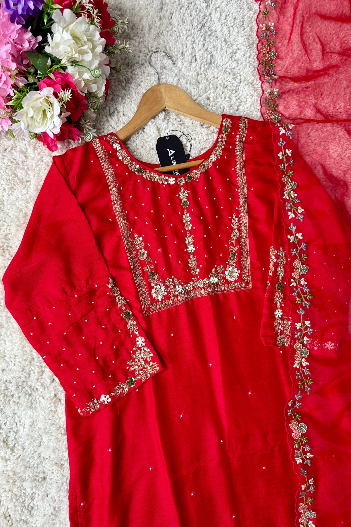 “ALKA” A very beautiful Red piece with zardozi & zari handwork set