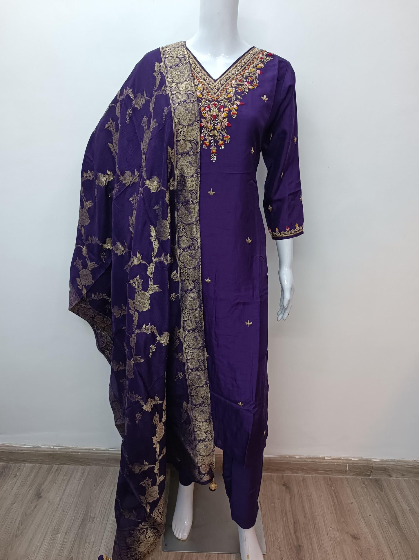 “ MAANSI” Premium range Heavy handwork kurti set