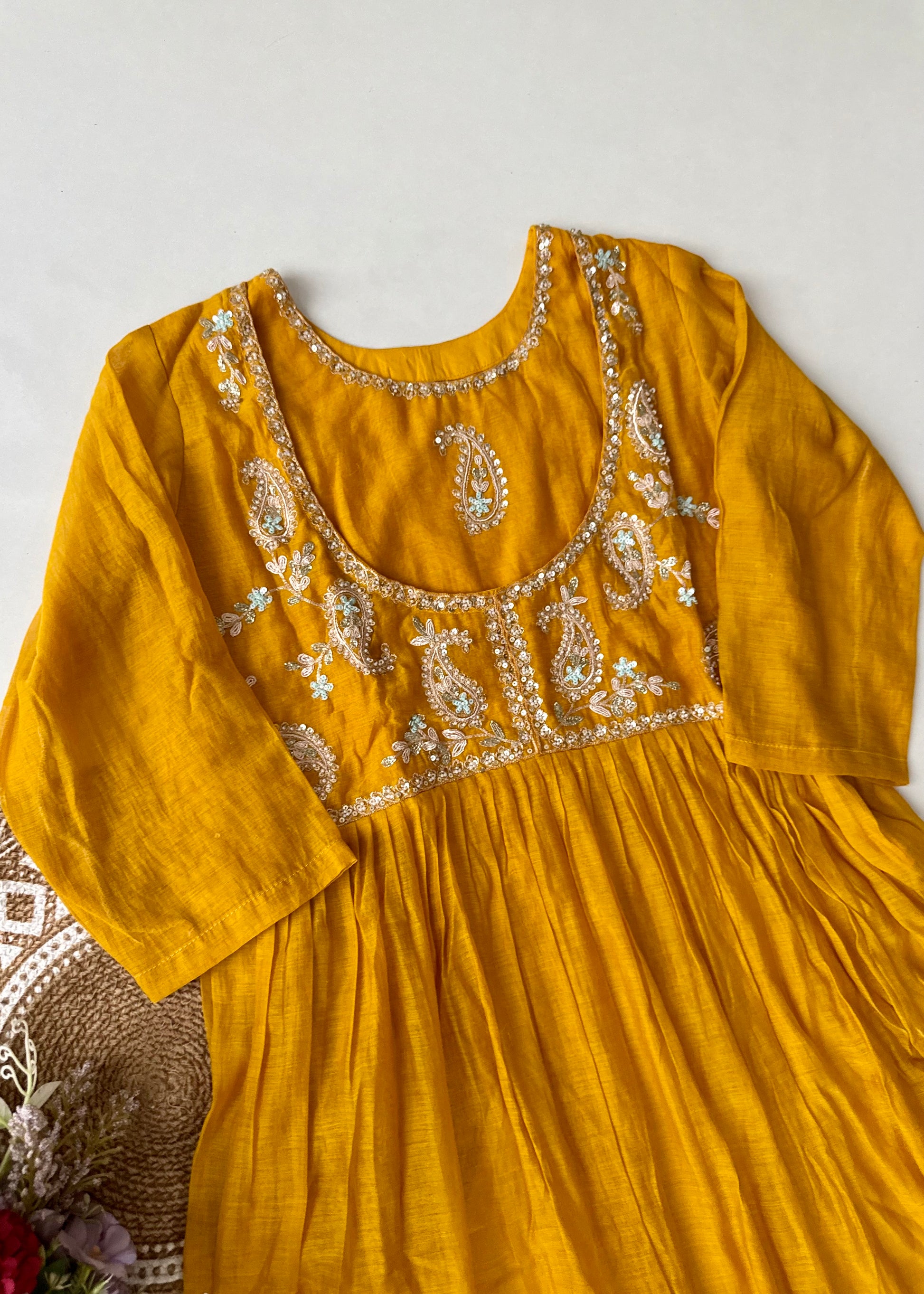 “MAITHALI” Beautiful side cut Mul Chanderi dress