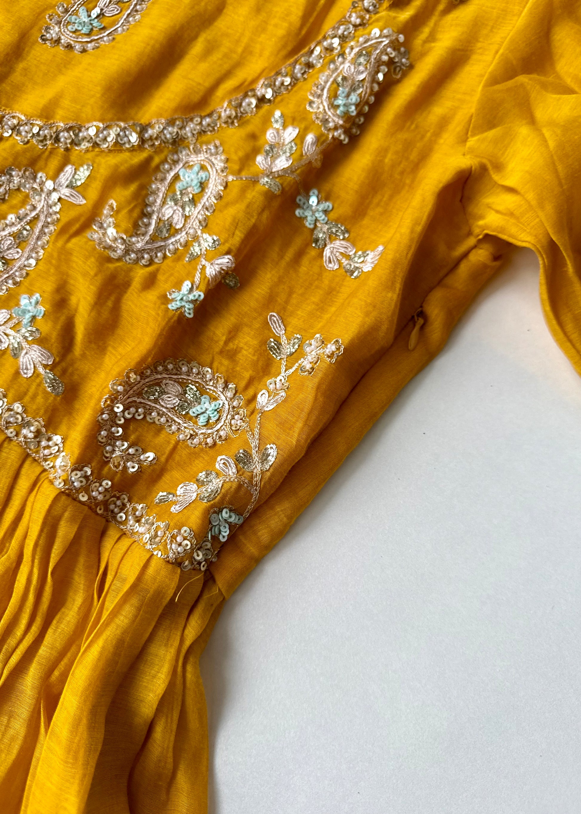 “MAITHALI” Beautiful side cut Mul Chanderi dress