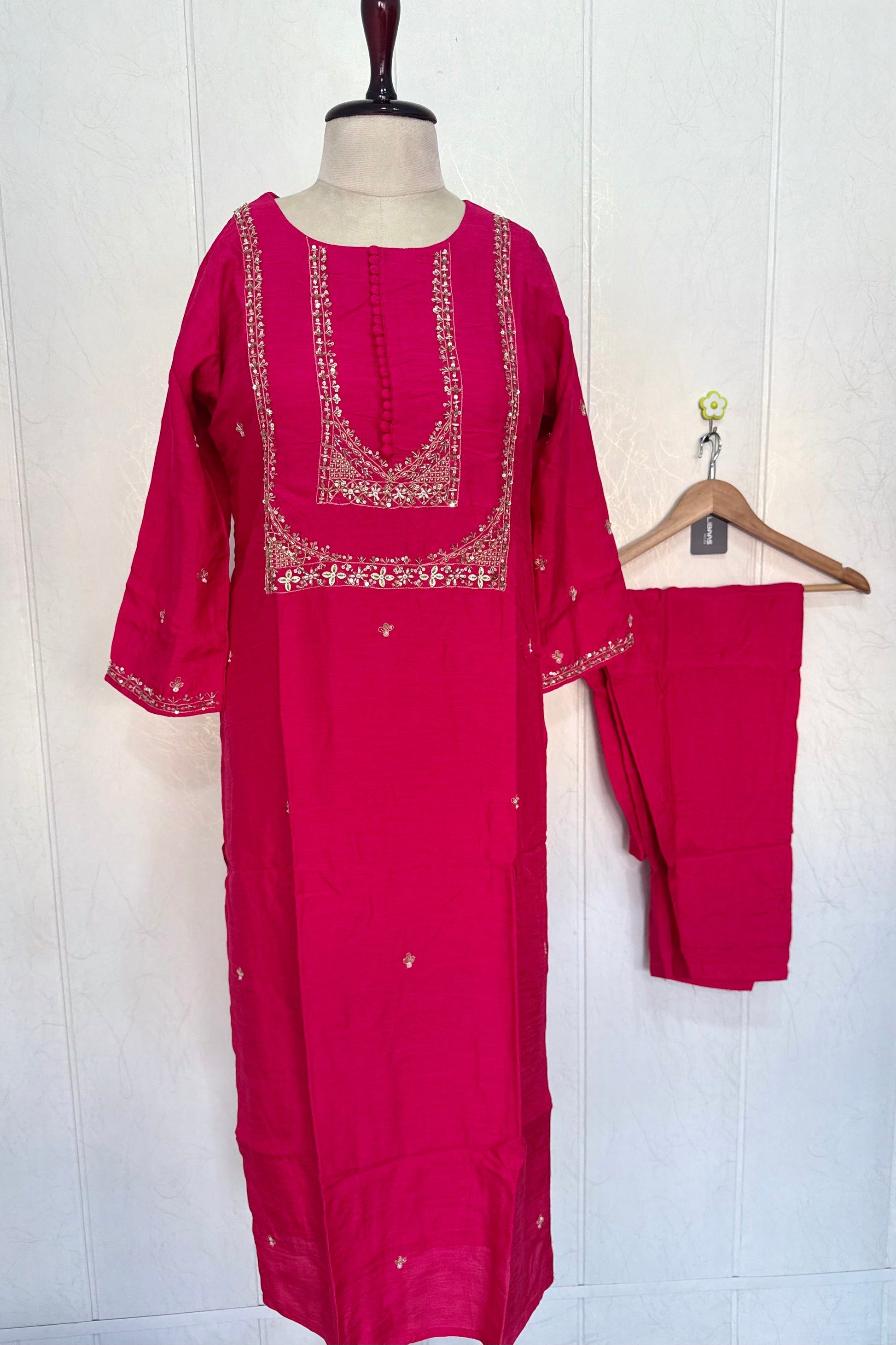 “Hiya” Premium range Dola Silk handwork Kurta Set