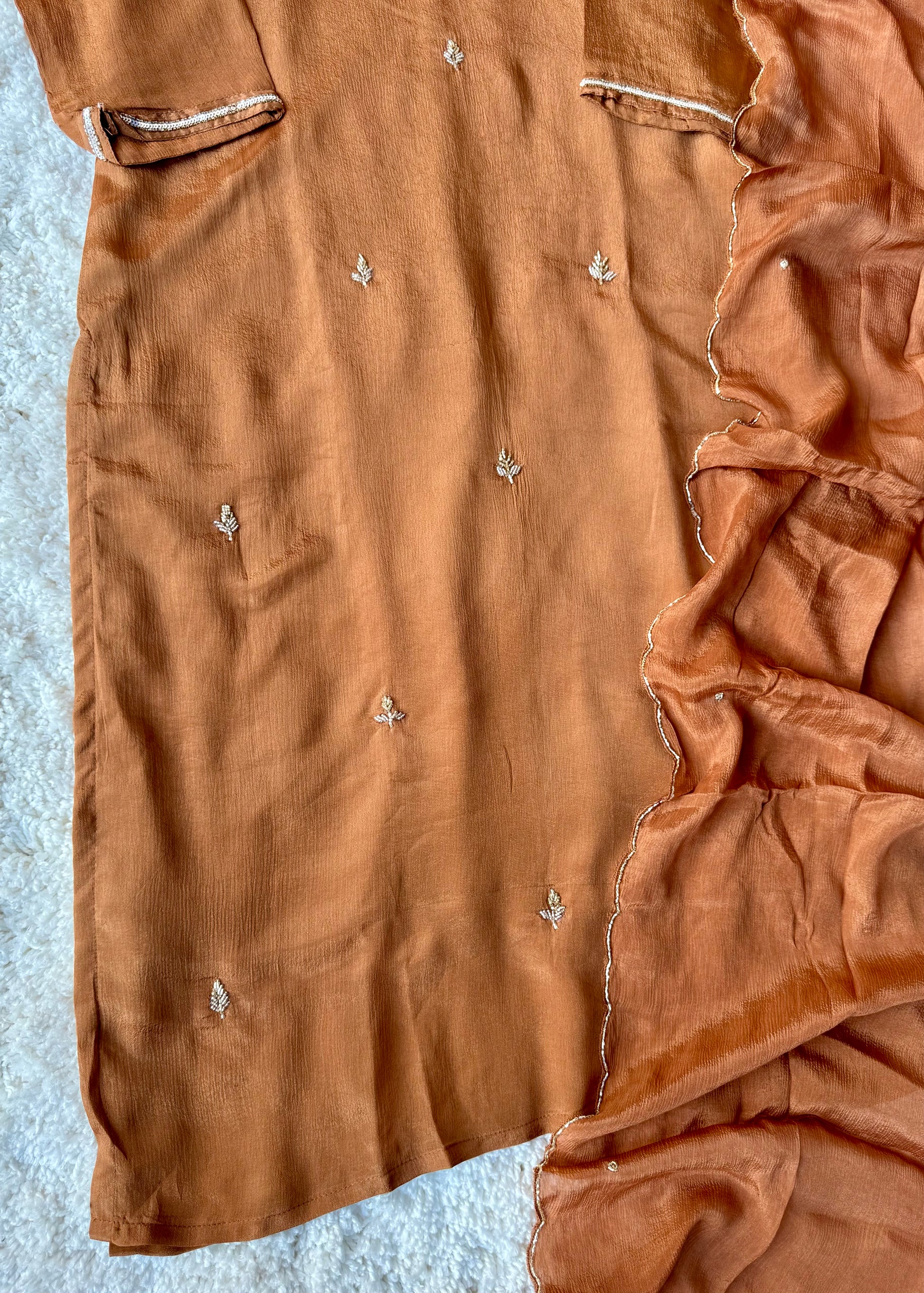 ✨ “Aaliya – Premium Caramel Brown Chinnon handwork straight kurta set