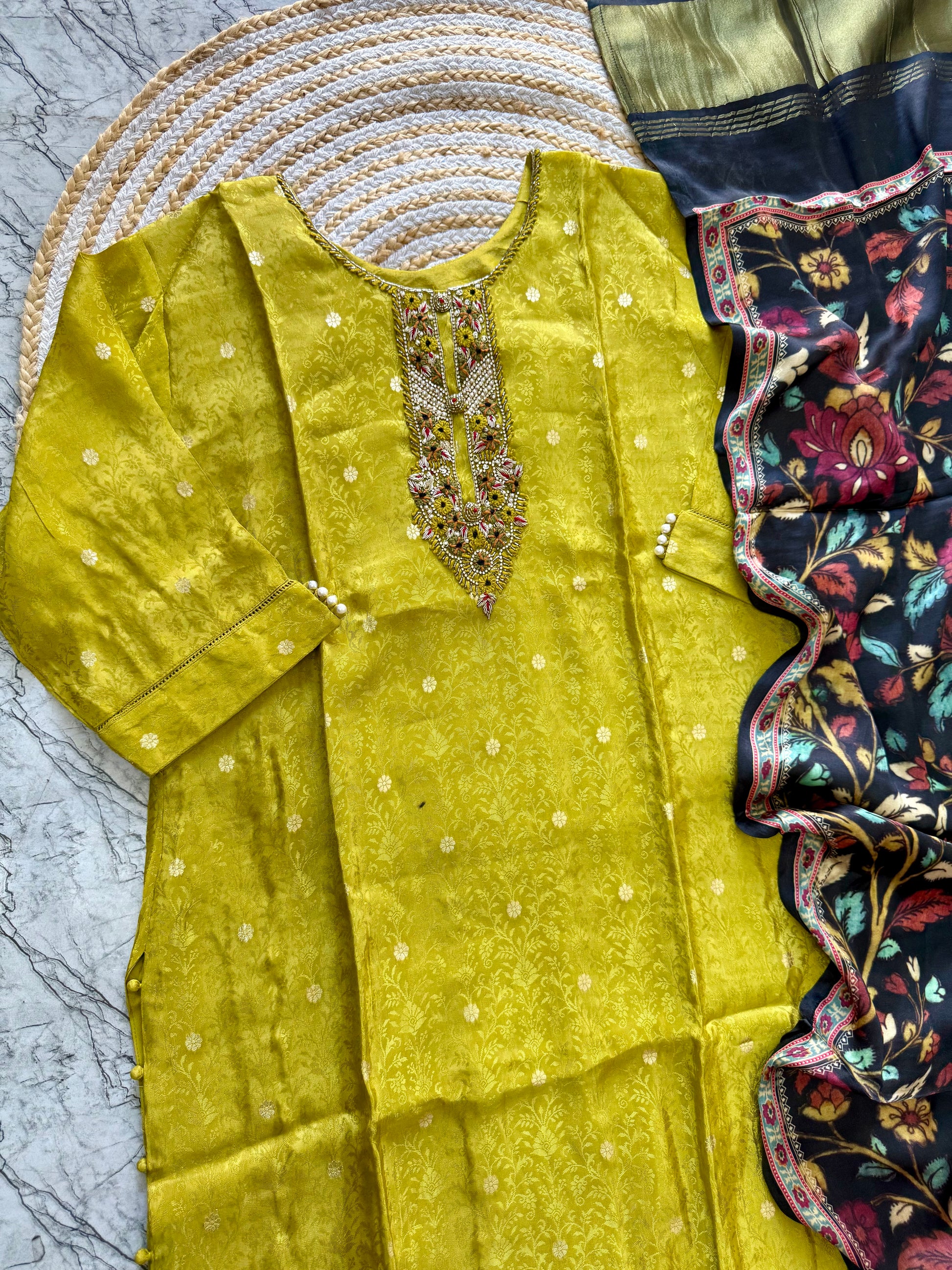 “ Maqaam” Jacquard silk kurta bottom with dupatta set