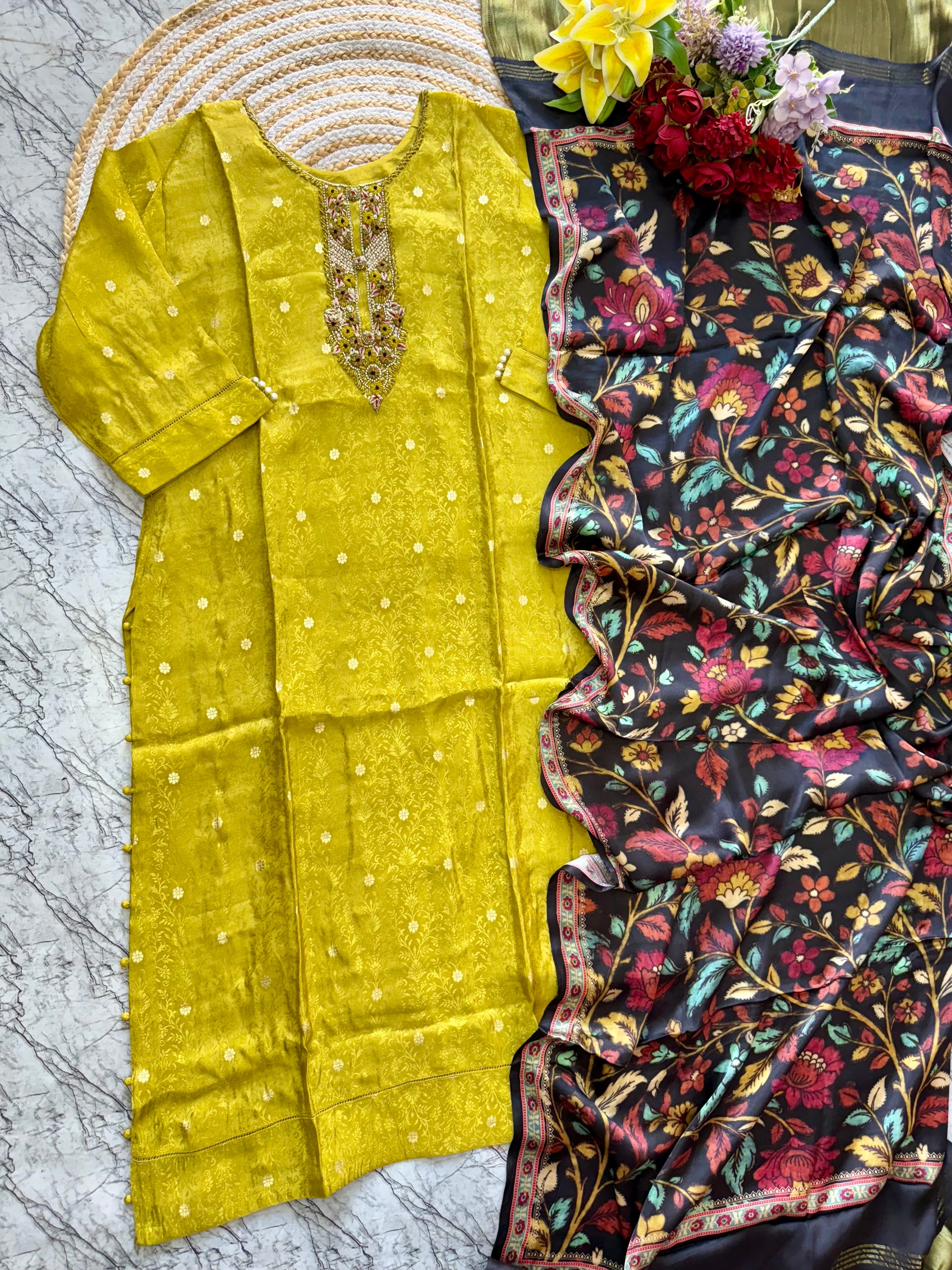 “ Maqaam” Jacquard silk kurta bottom with dupatta set