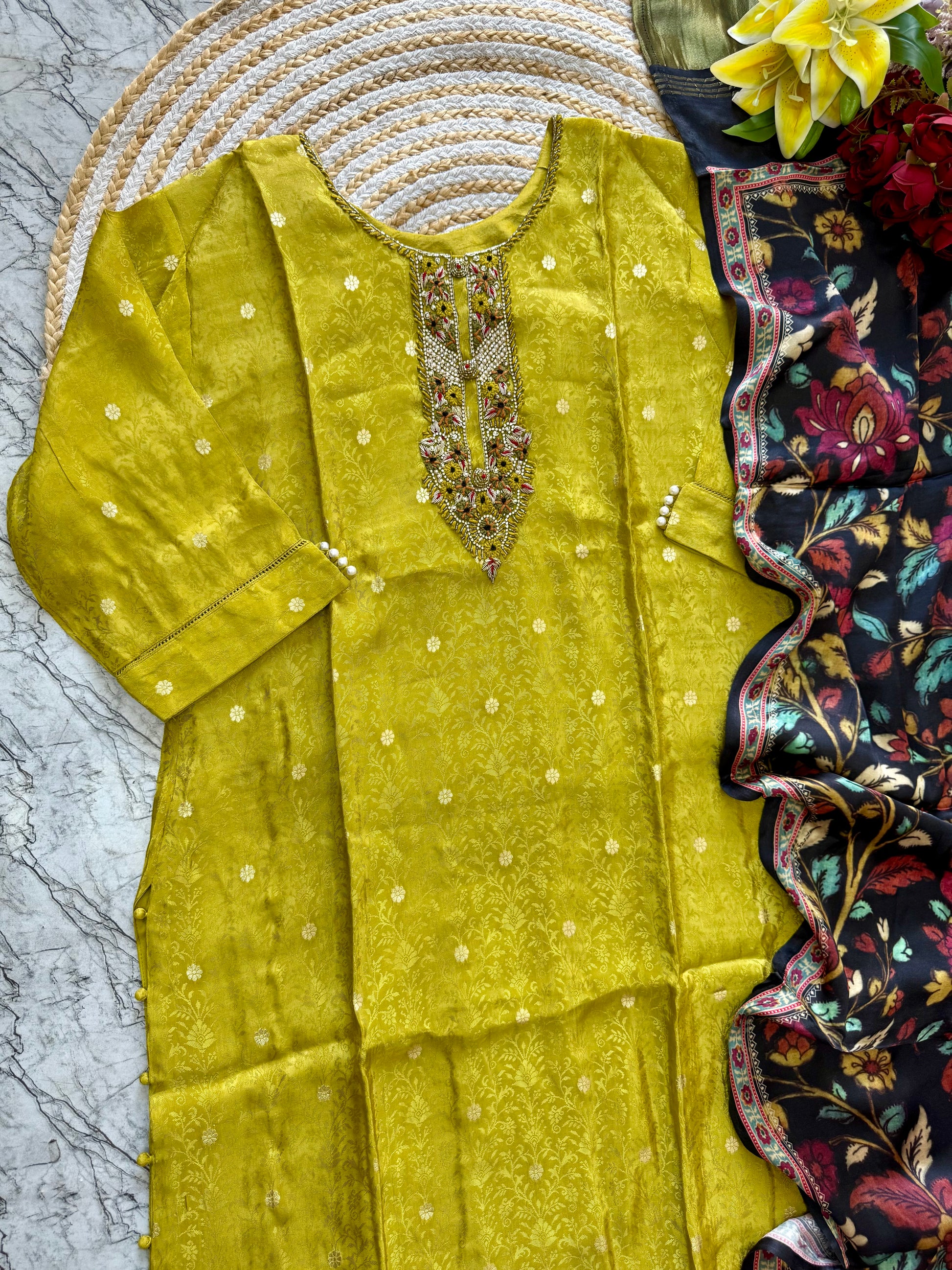 “ Maqaam” Jacquard silk kurta bottom with dupatta set