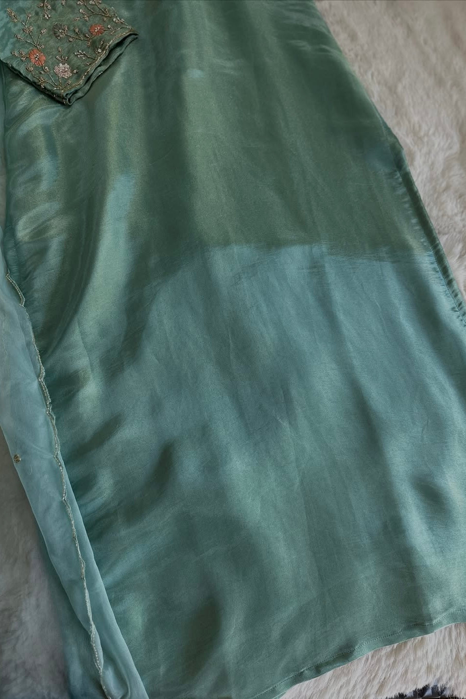 “Naayaab” Premium Pista Green Tissue silk handcrafted kurta set