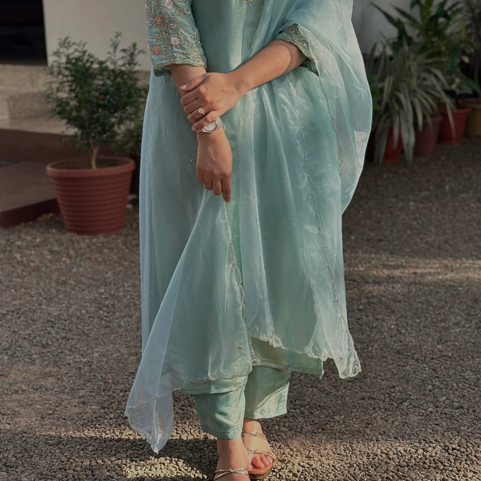 “Naayaab” Premium Pista Green Tissue silk handcrafted kurta set