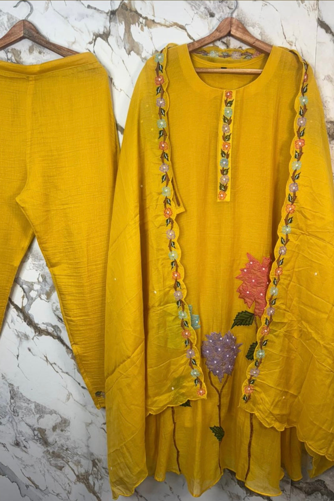 “Gulshan” Gul-E-Noor Banarsi Mul Chanderi A-Line Kurta Set