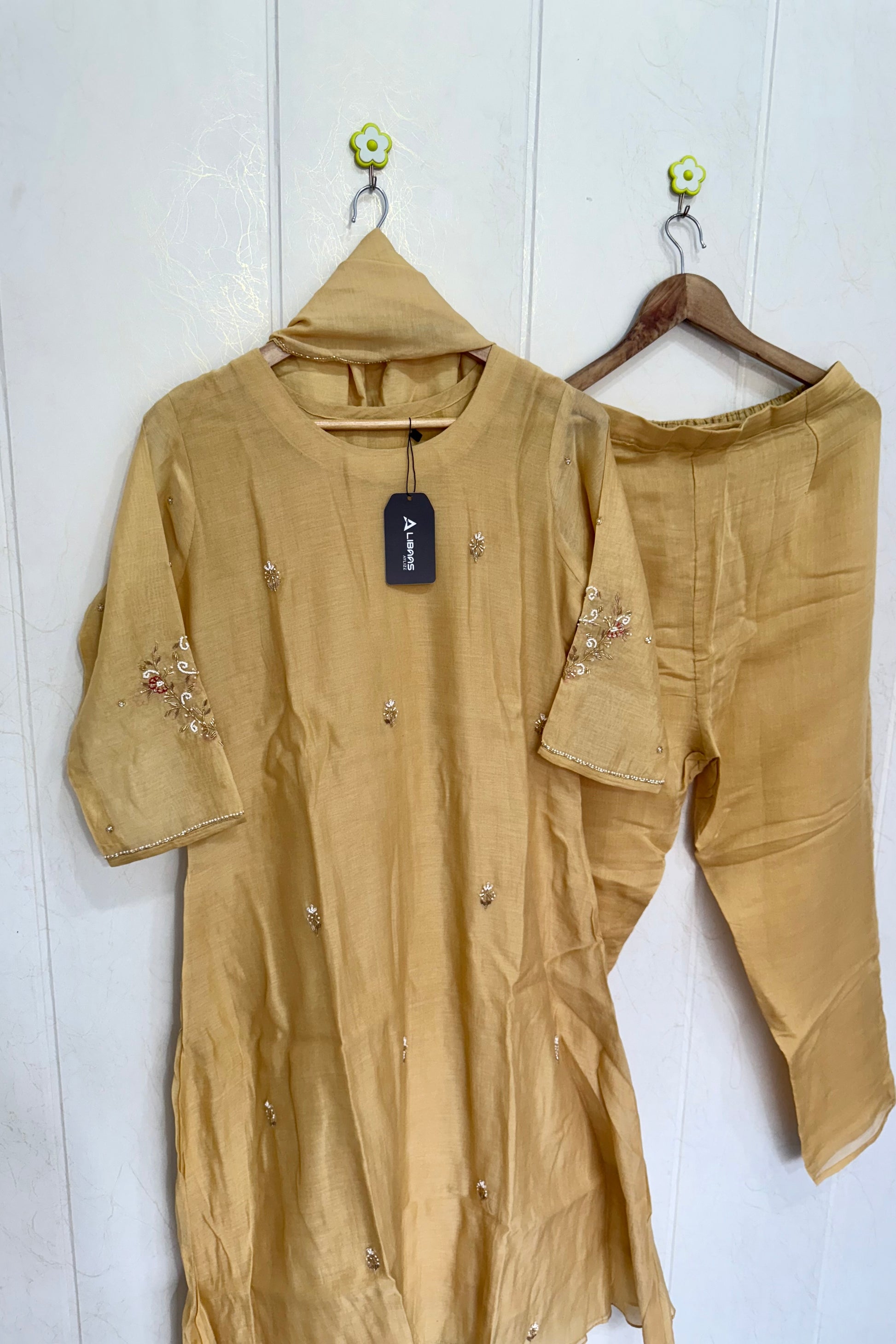 “Iqrah” premium Mul-Chanderi Party wear A Line suit set