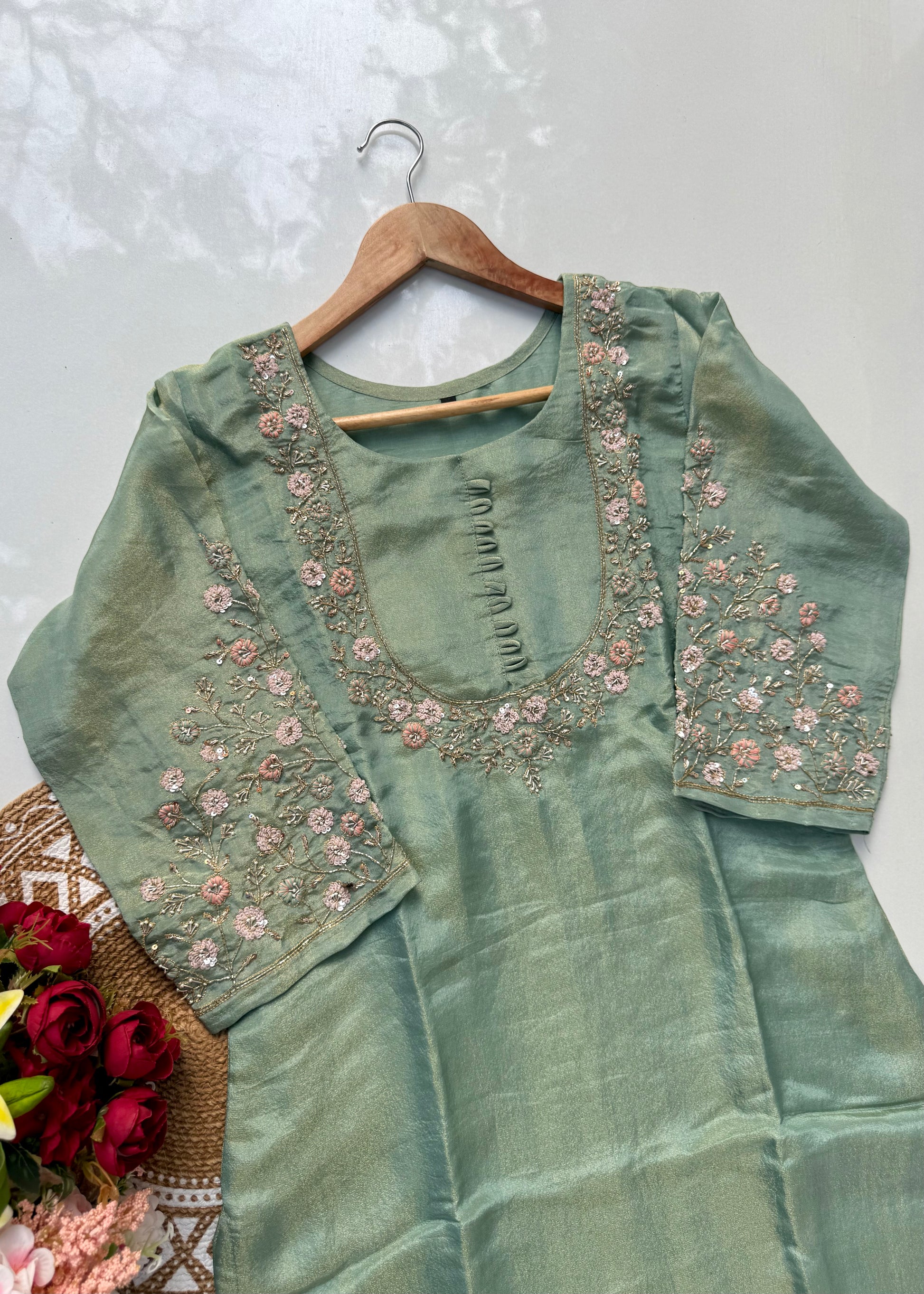 “Naayaab” Premium Tissue silk handcrafted kurta set