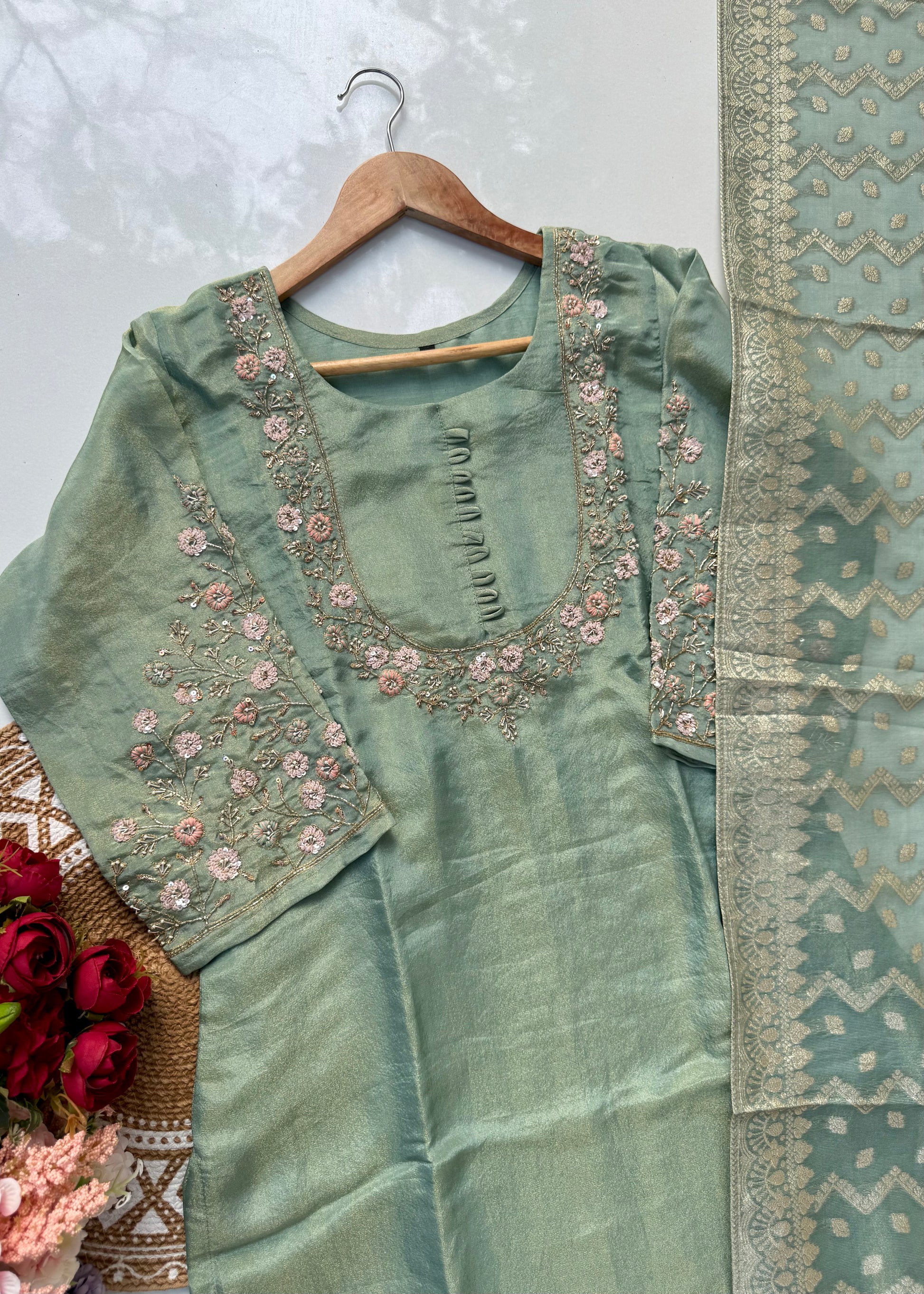 “Naayaab” Premium Tissue silk handcrafted kurta set