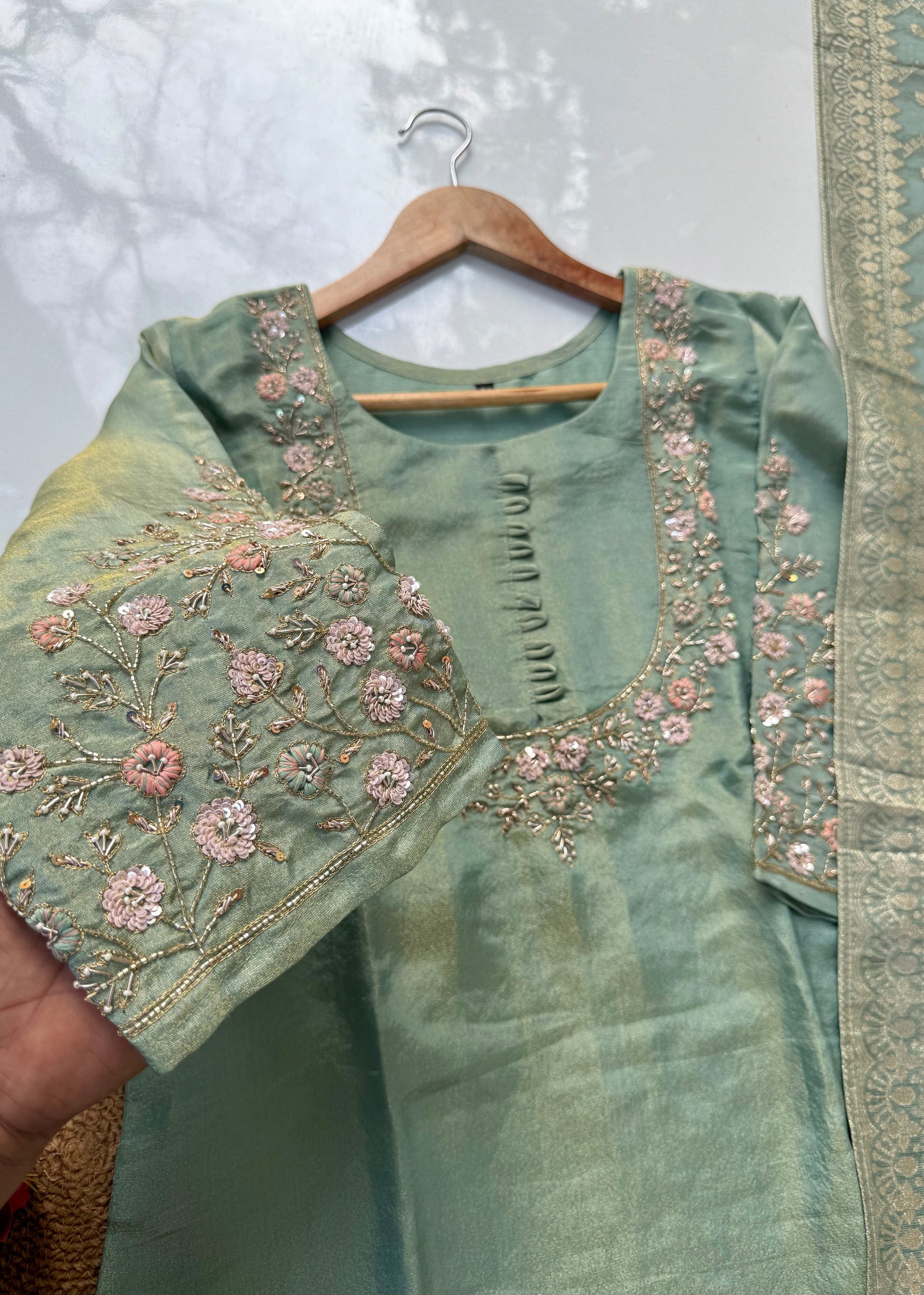 “Naayaab” Premium Tissue silk handcrafted kurta set