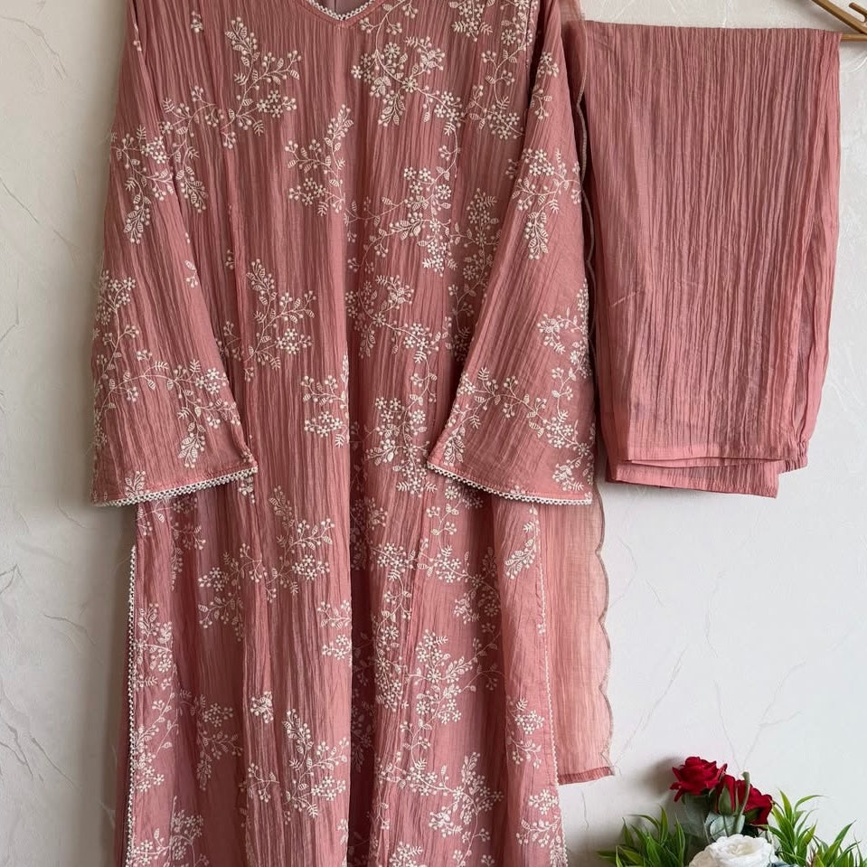 “Elina” Premium Imported Crushed A Line Suit set 🛍️